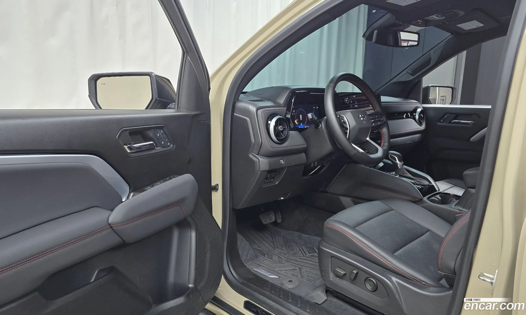 Chevrolet (GM Daewoo) Colorado 2024 — 7