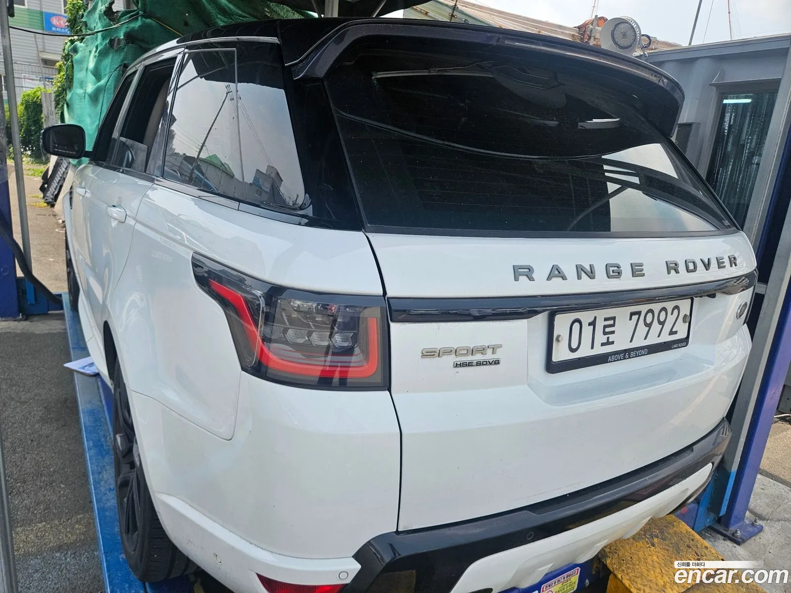 Land Rover Range Rover Sport 2019 — 13