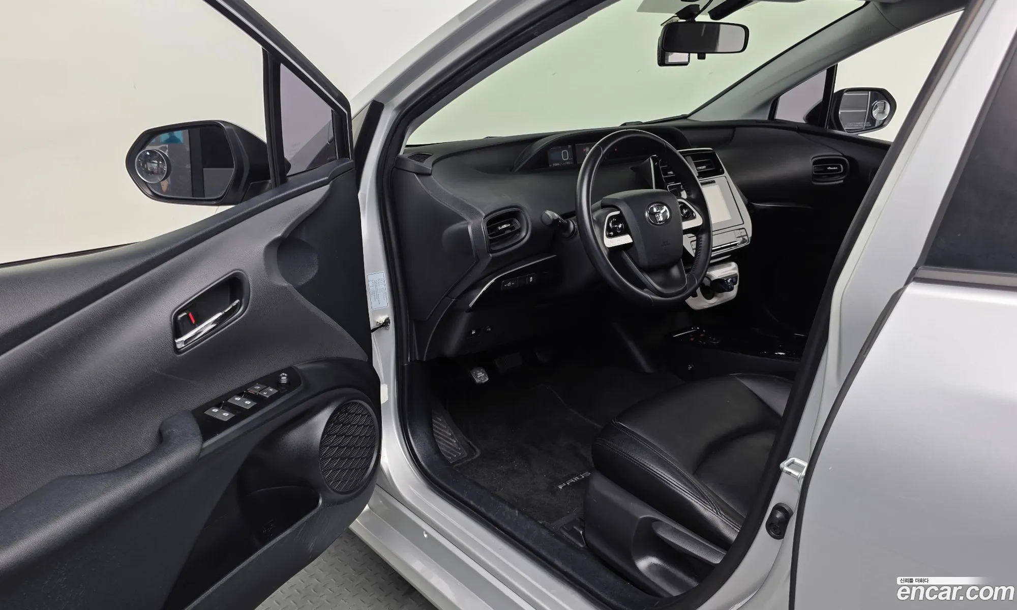 Toyota Prius 2017 JTDKBRFU9H3546257 — 16