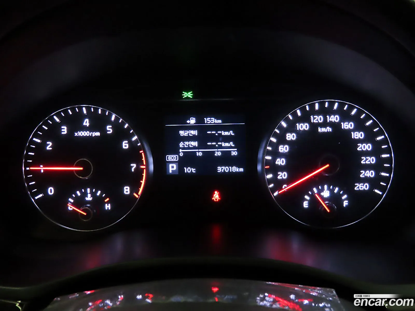 Kia K7 2019 — 16