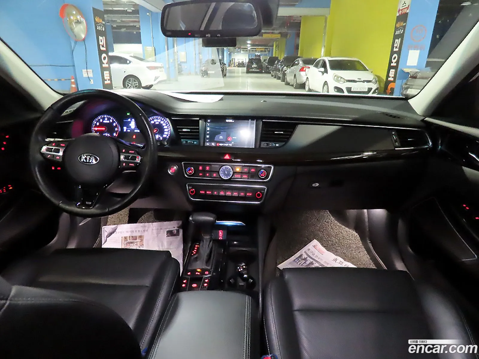Kia K7 2019 — 17