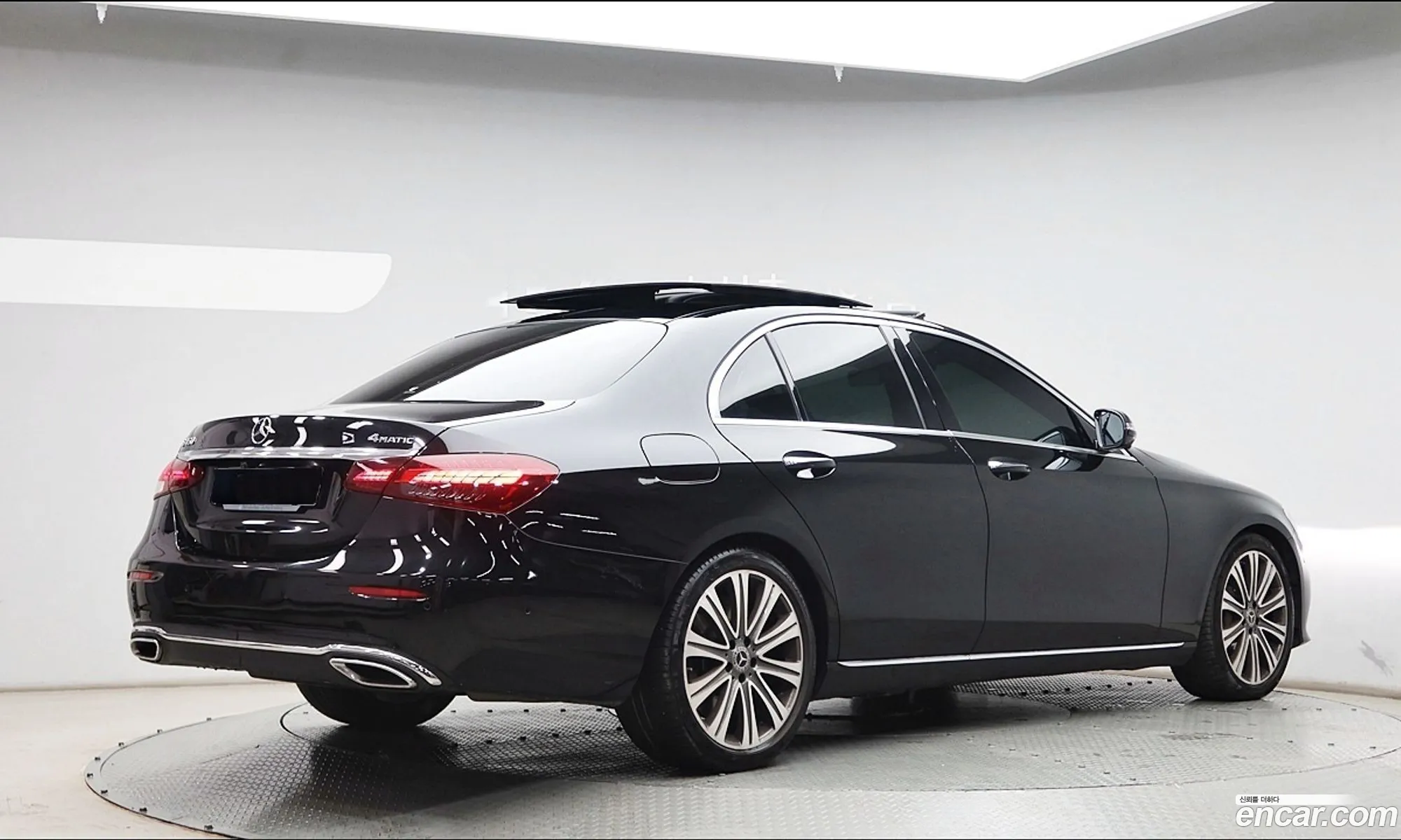 Mercedes-Benz E-Class W213 2021 — 11