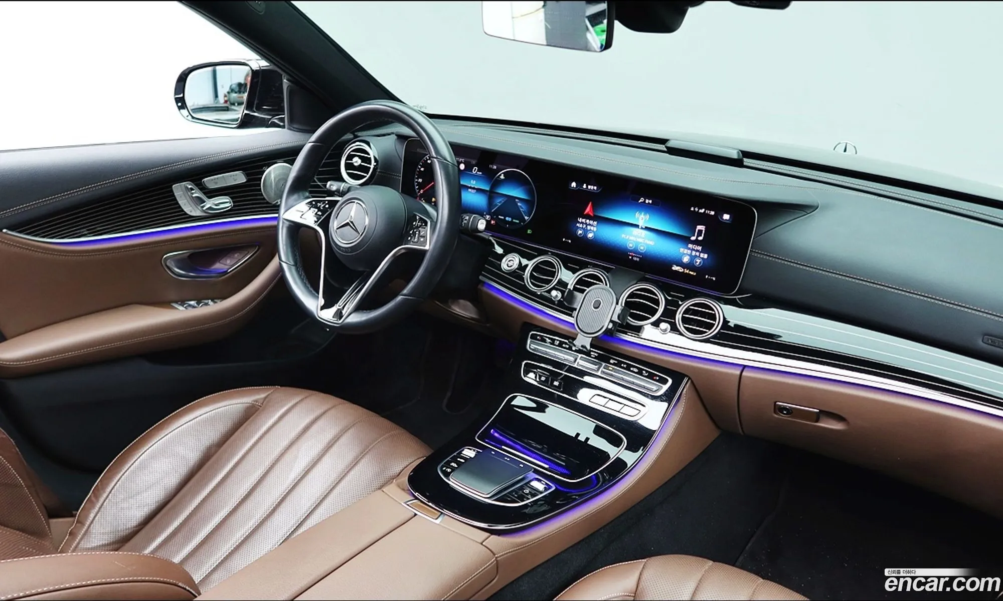 Mercedes-Benz E-Class W213 2021 — 14