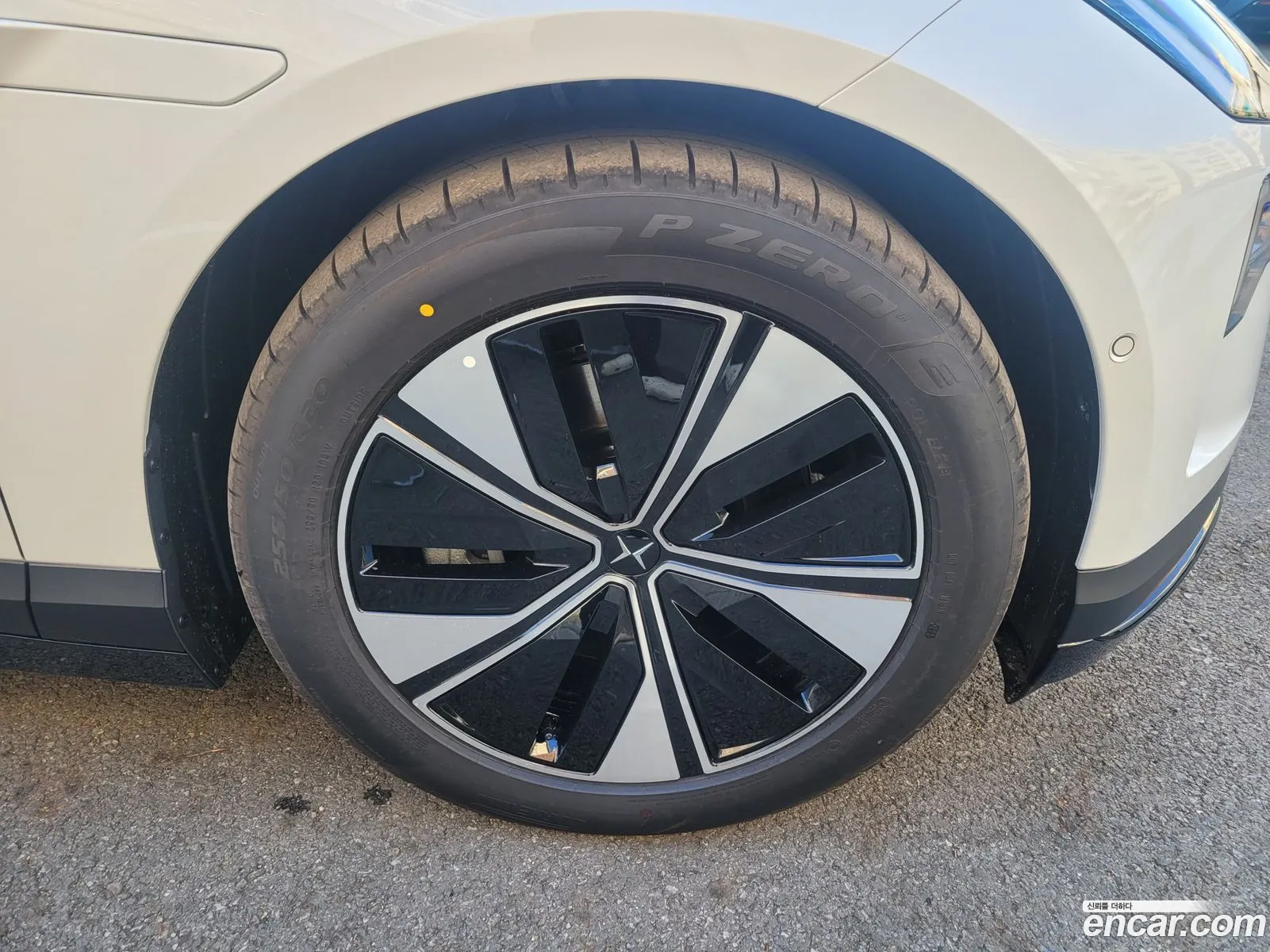 Polestar Polestar 4 2025 — 4