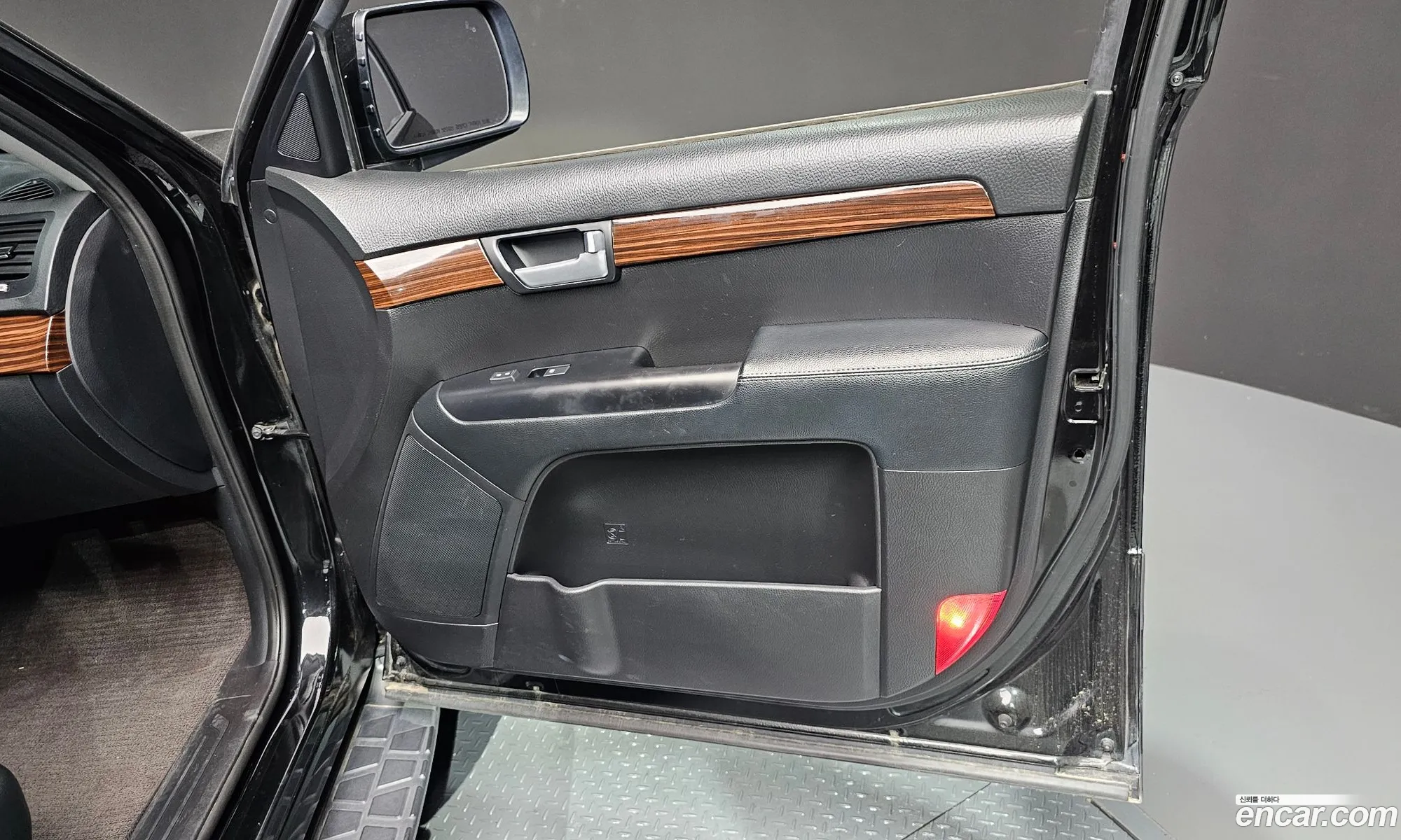 Kia Mohave 2017 KNAKM814DJA177054 — 29