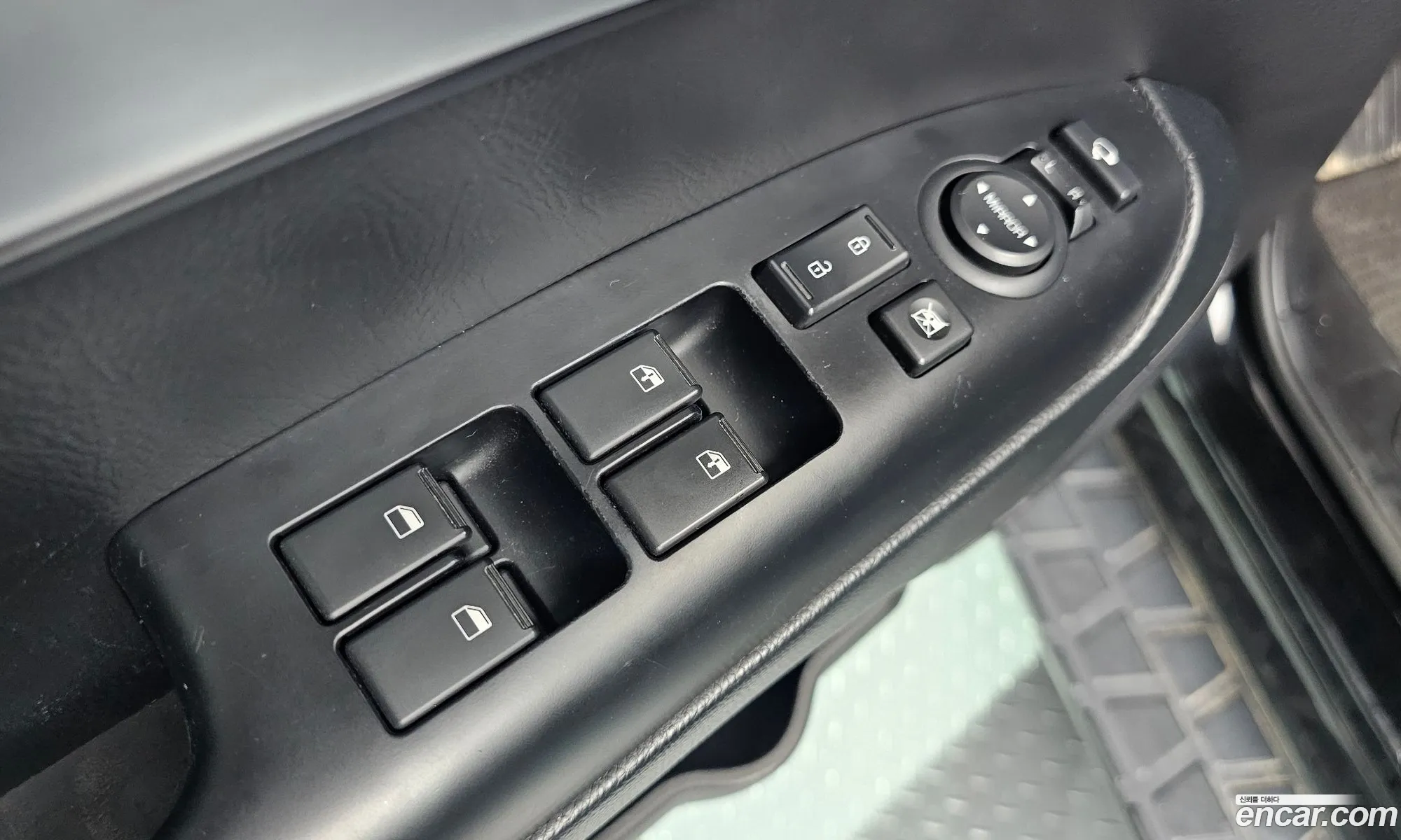 Kia Mohave 2017 KNAKM814DJA177054 — 30