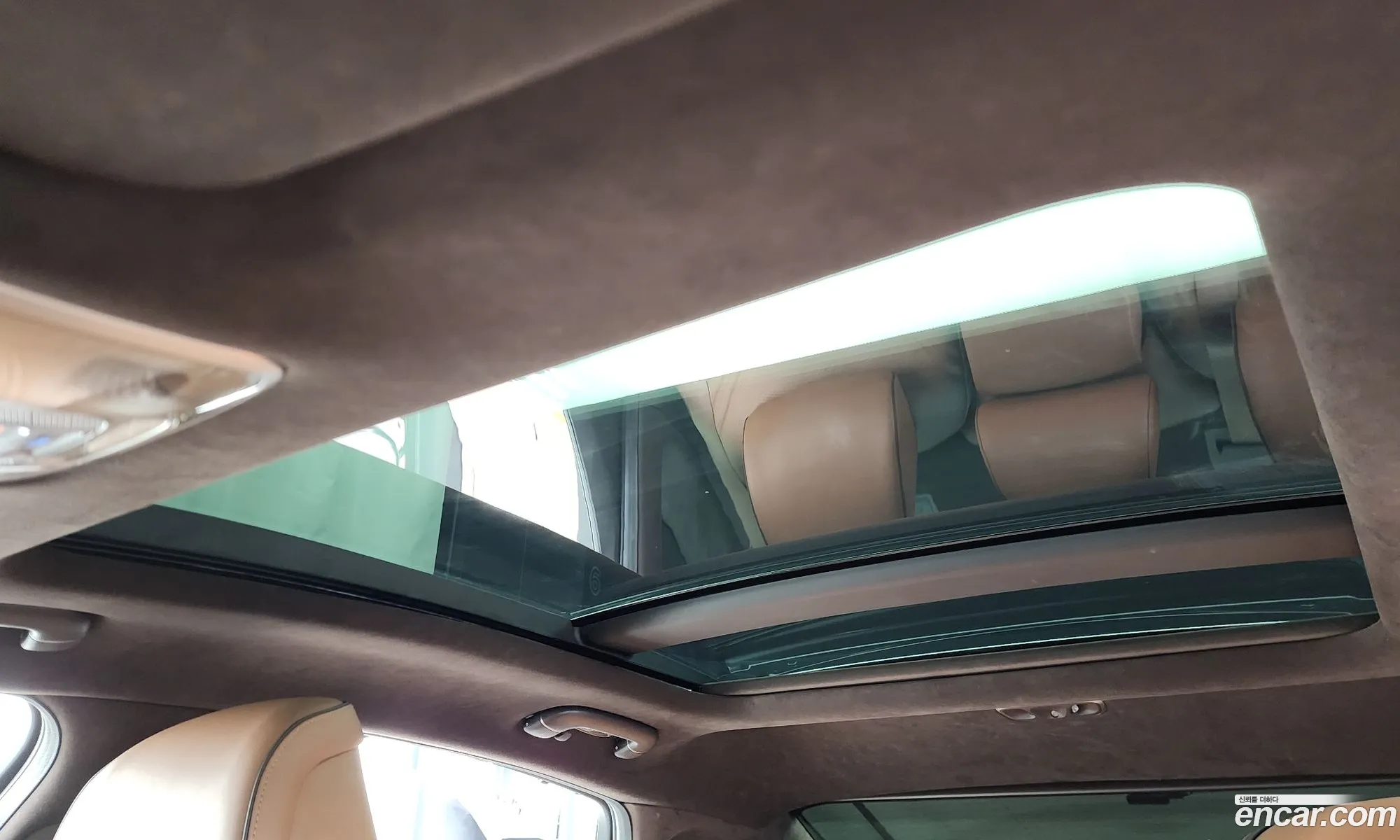 Genesis G80 2021 KMTGB41CDNU107330 — 12