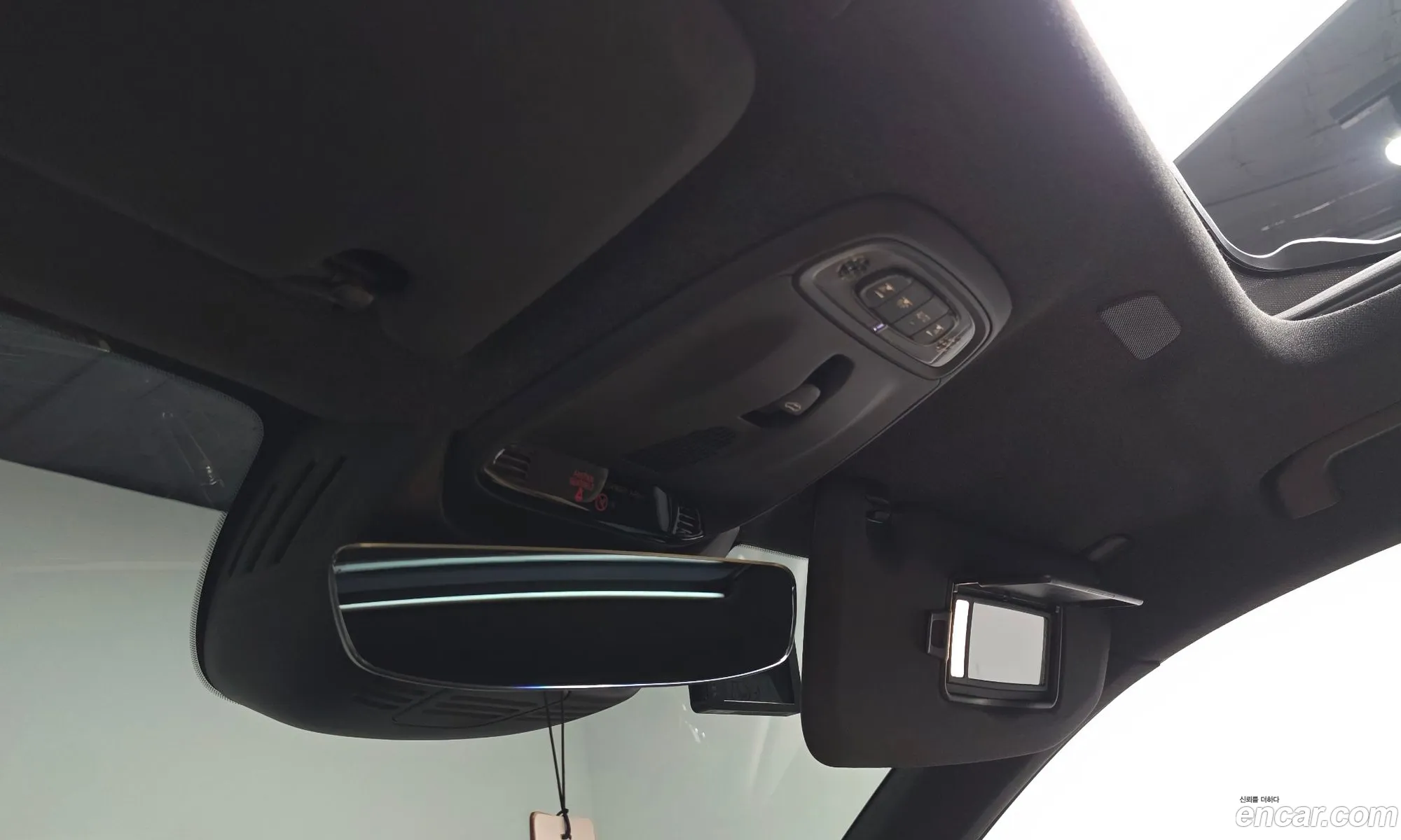 Volvo XC40 2022 — 24