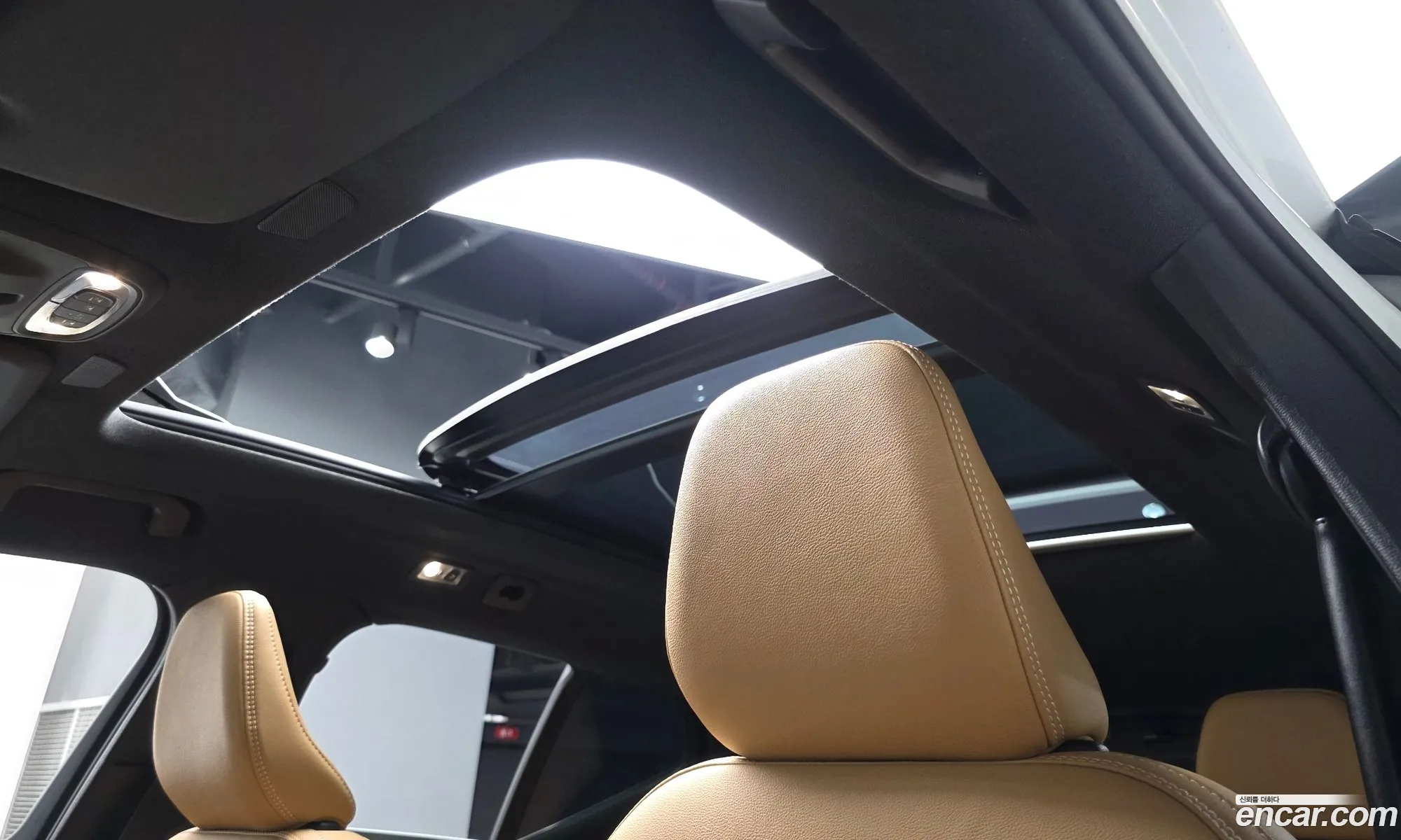 Volvo XC40 2022 — 22