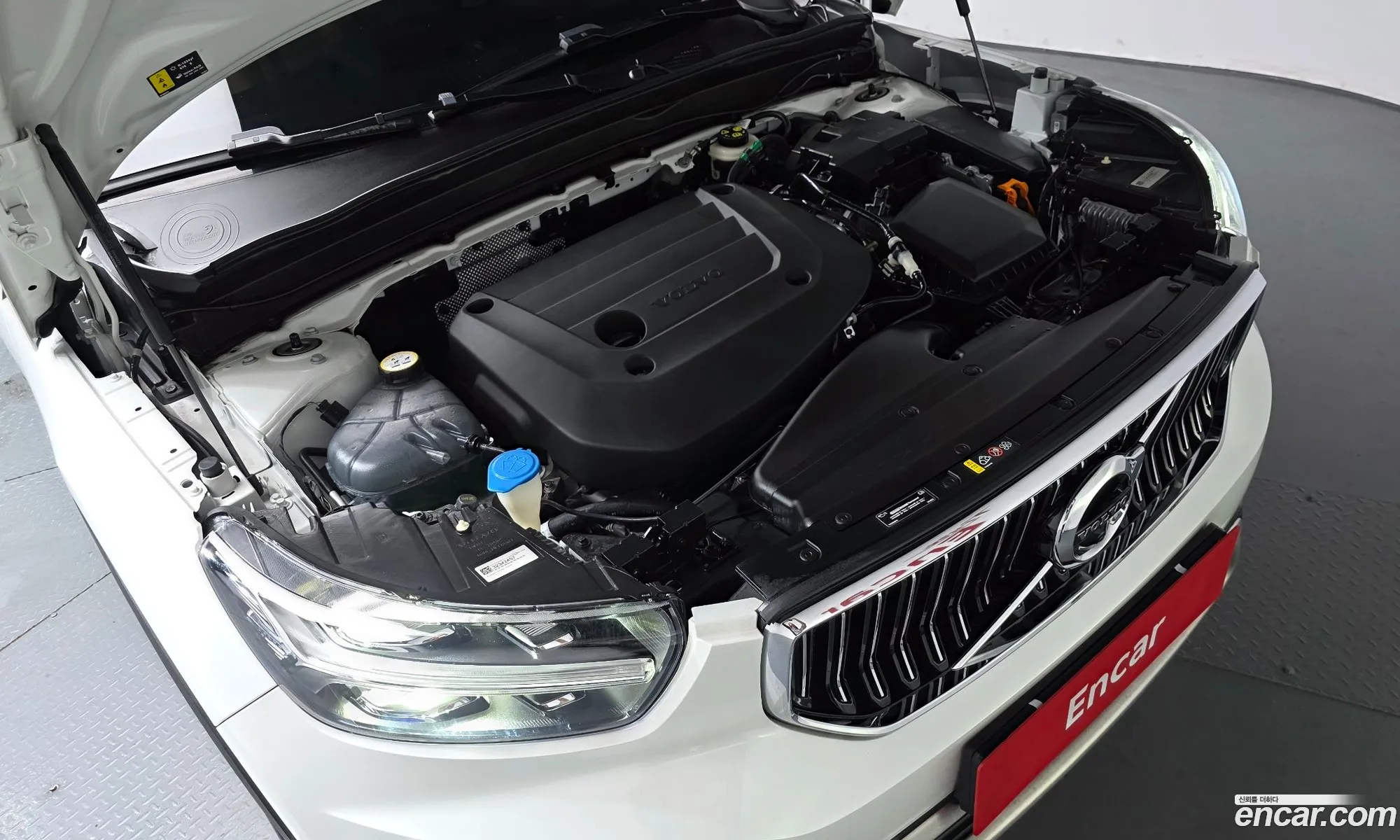 Volvo XC40 2022 — 27