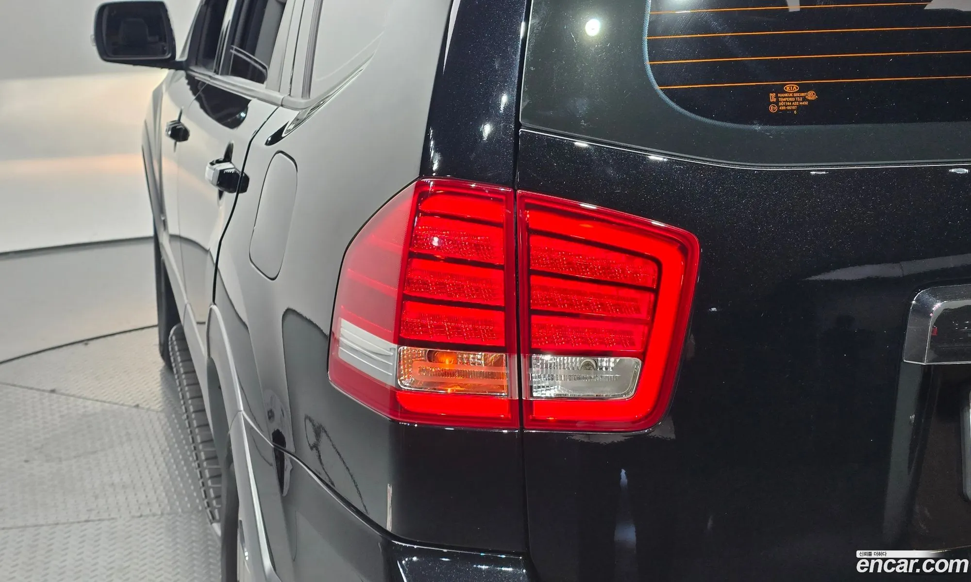 Kia Mohave 2016 KNAKN814DHA154004 — 4