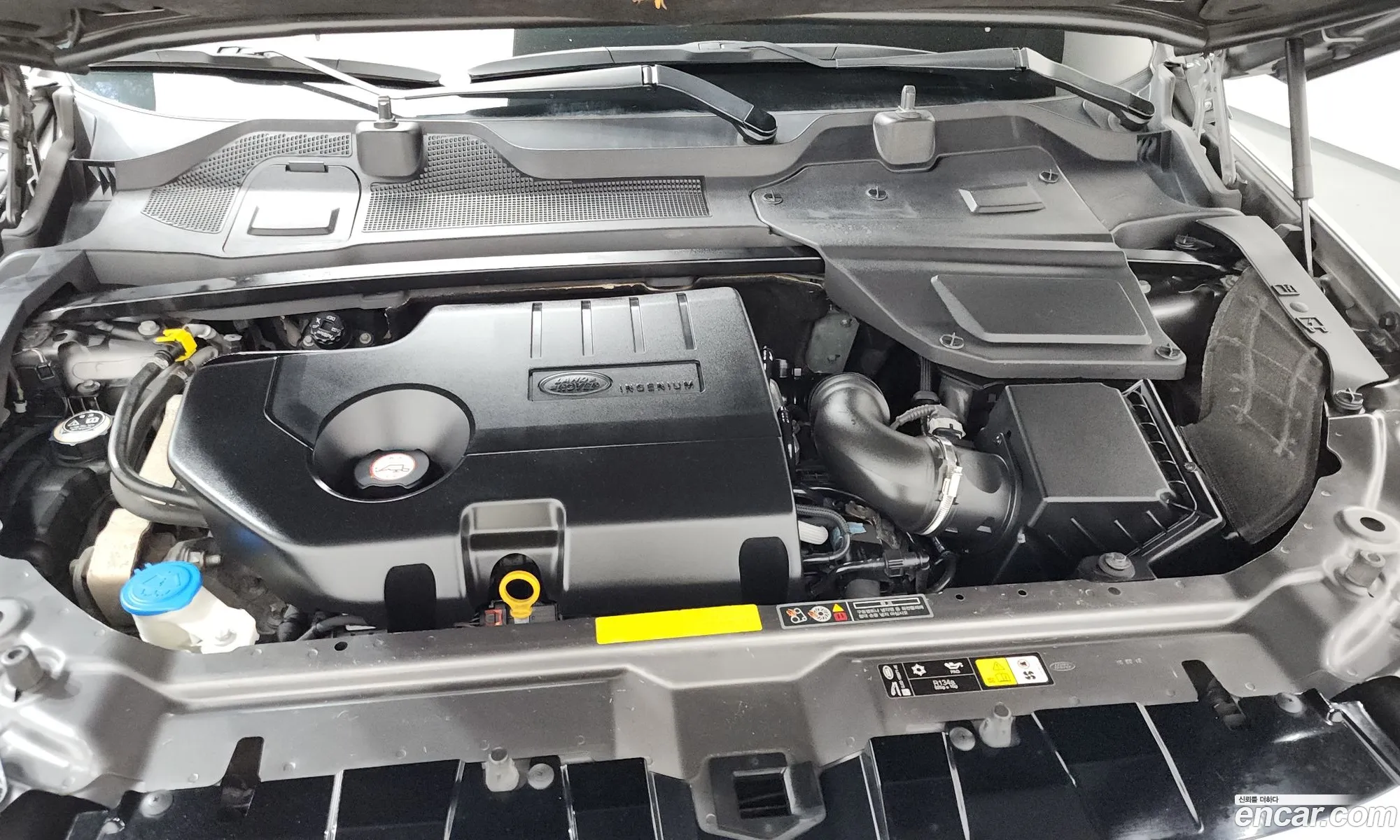 Land Rover Discovery Sport 2019 — 2