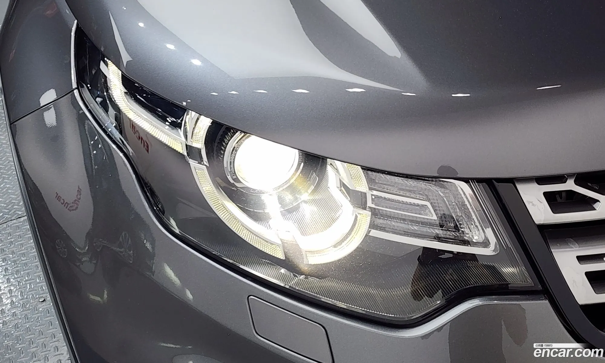 Land Rover Discovery Sport 2019 — 18