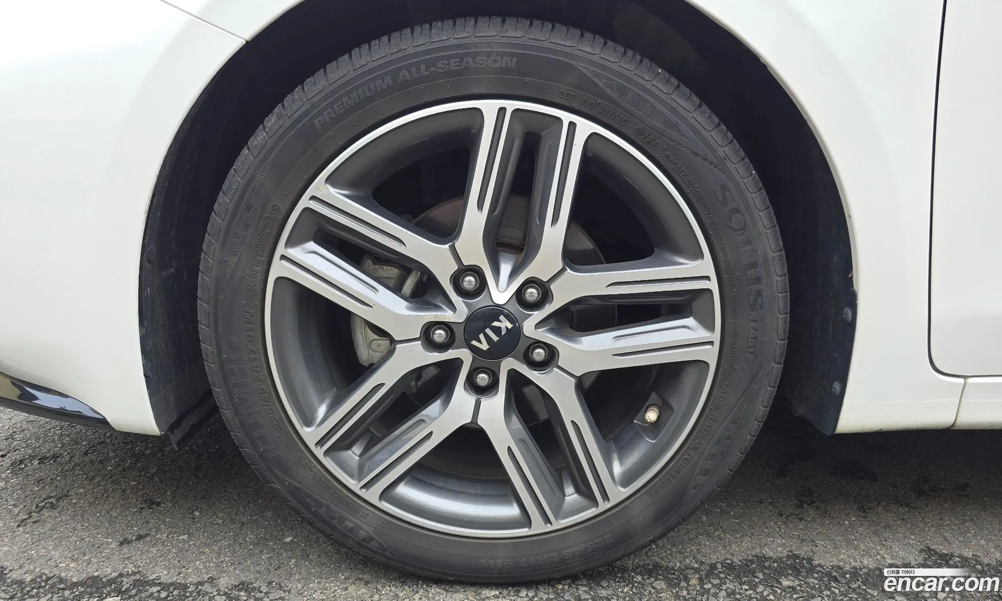 Kia K3 2019 KNAF341BEKA033826 — 5