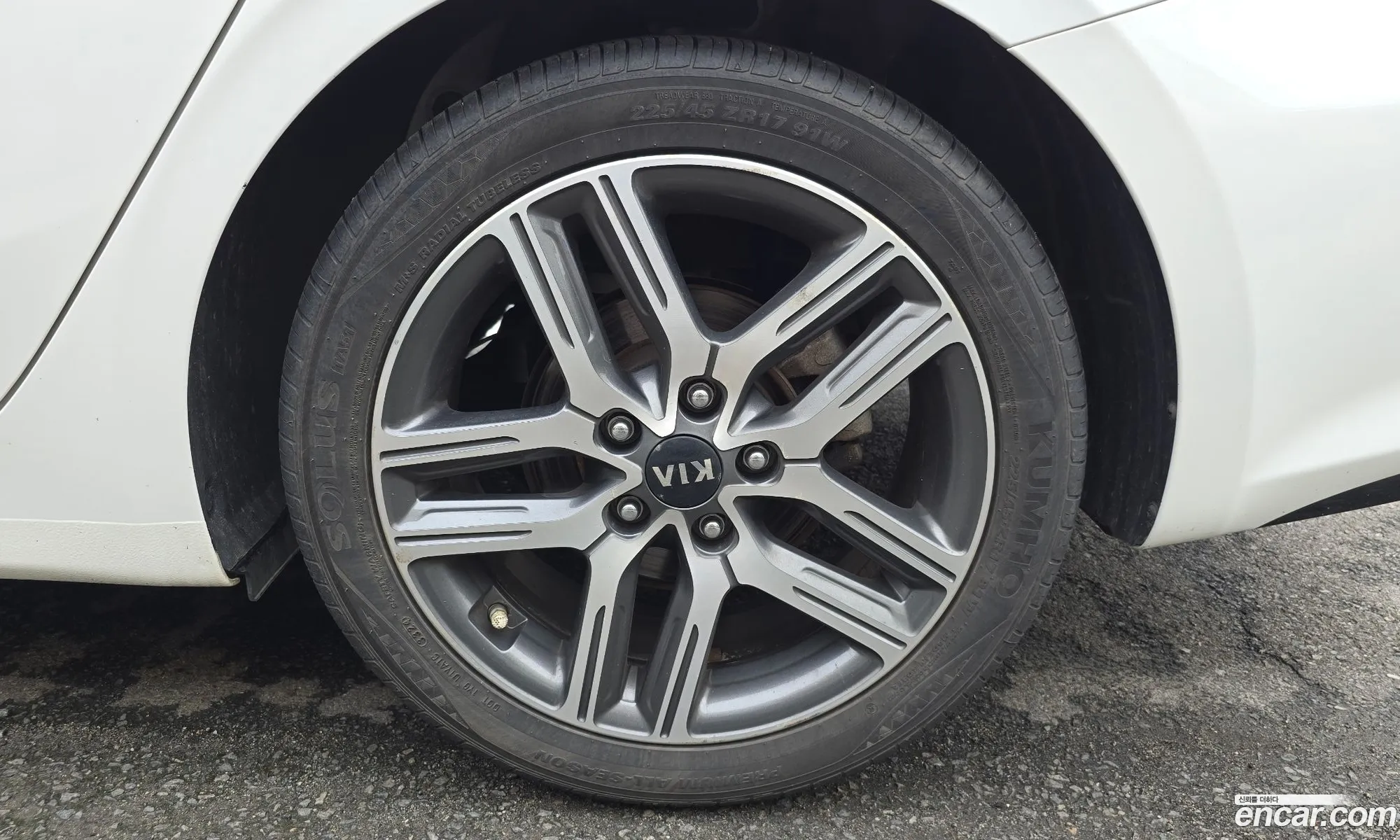Kia K3 2019 KNAF341BEKA033826 — 24