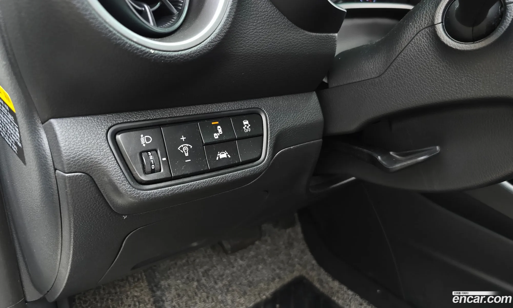 Kia K3 2019 KNAF341BEKA033826 — 4