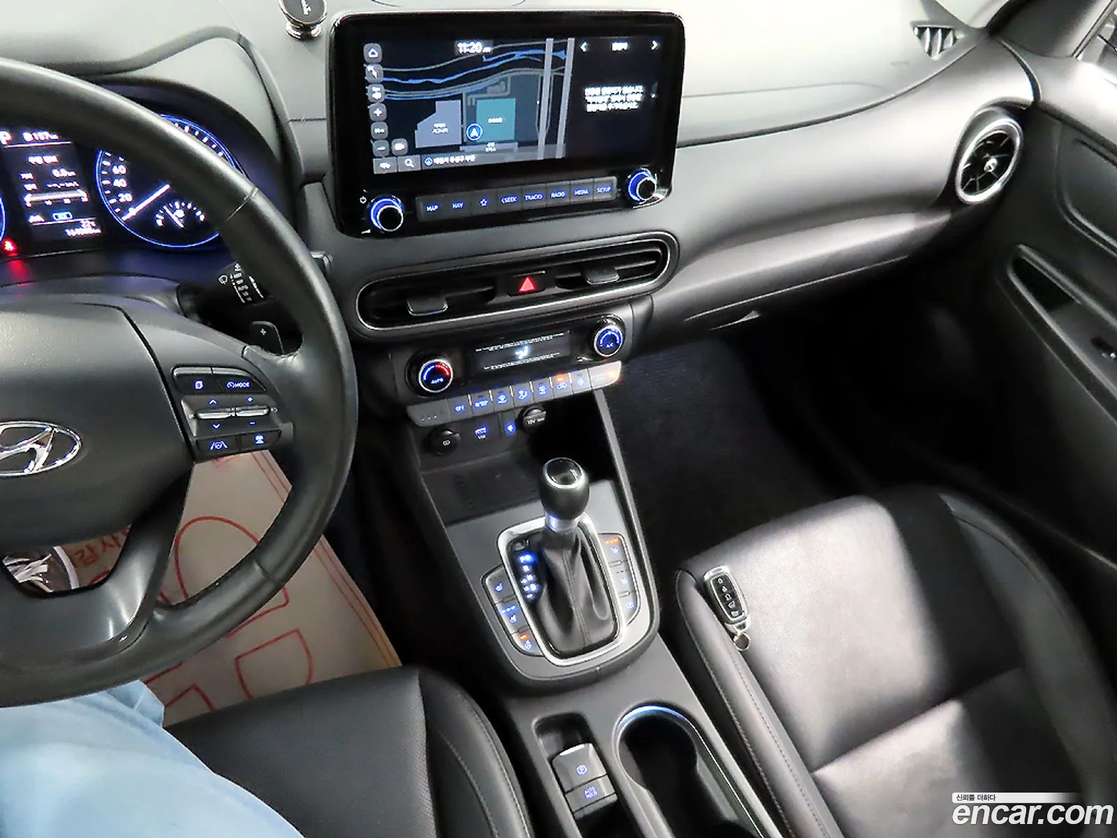 Hyundai Kona Hybrid 2022 — 11