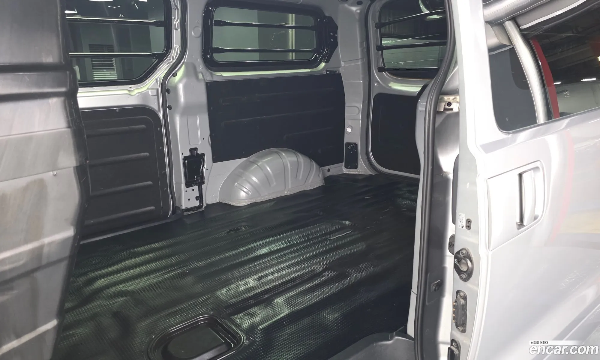 Hyundai Grand Starex 2020 — 3