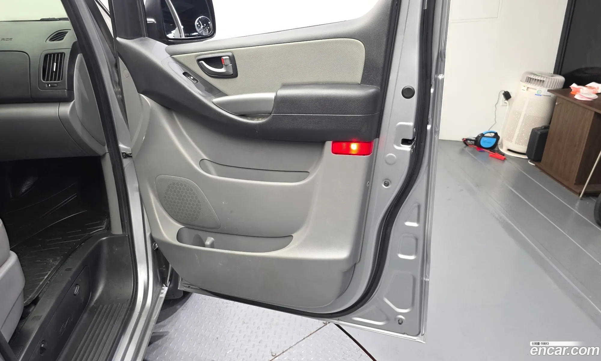 Hyundai Grand Starex 2020 — 24