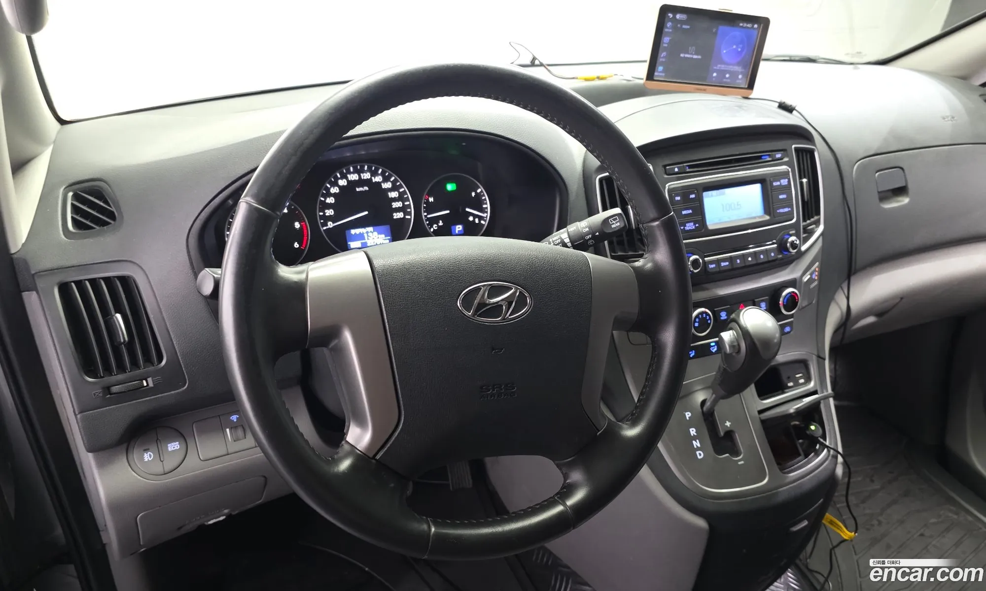 Hyundai Grand Starex 2020 — 11
