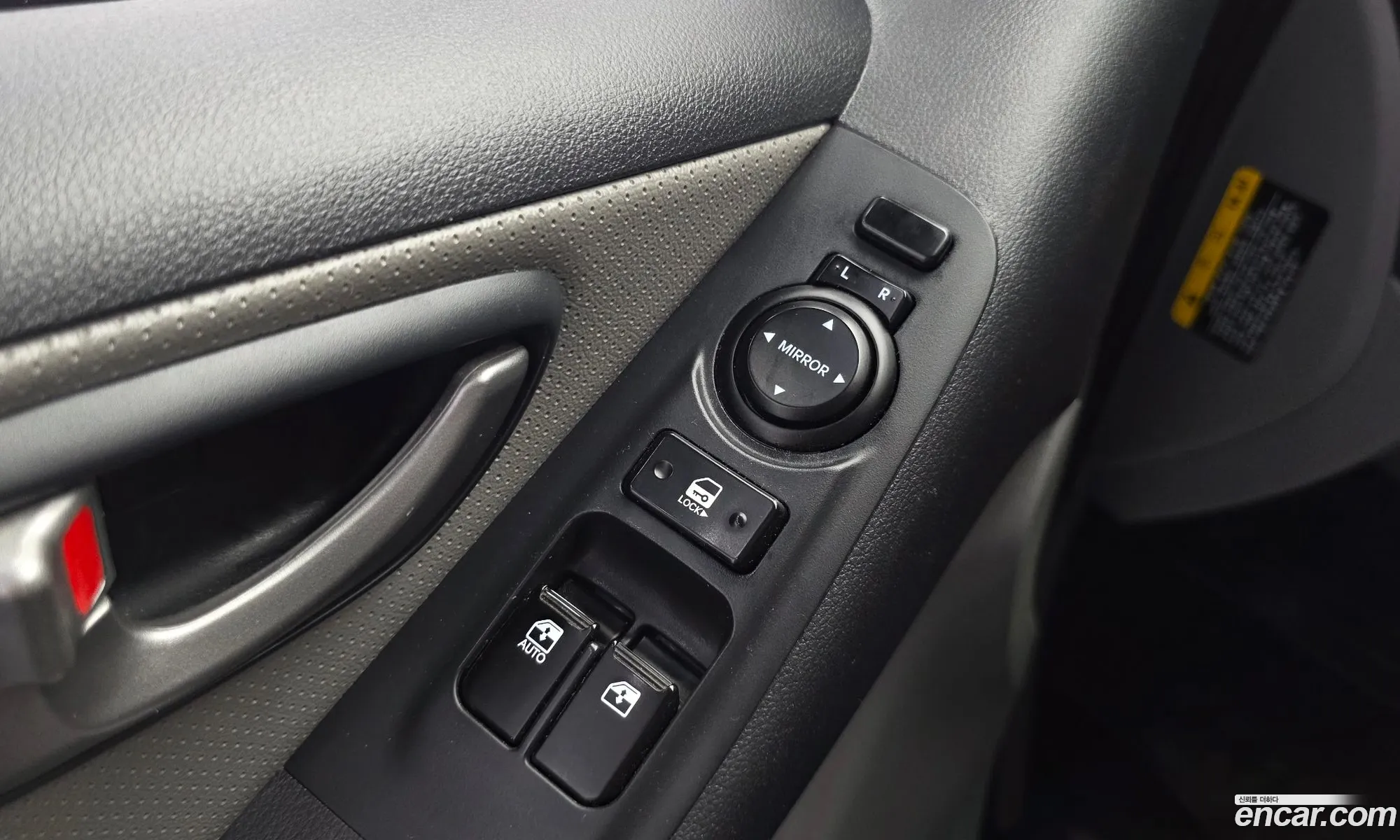 Hyundai Grand Starex 2020 — 18