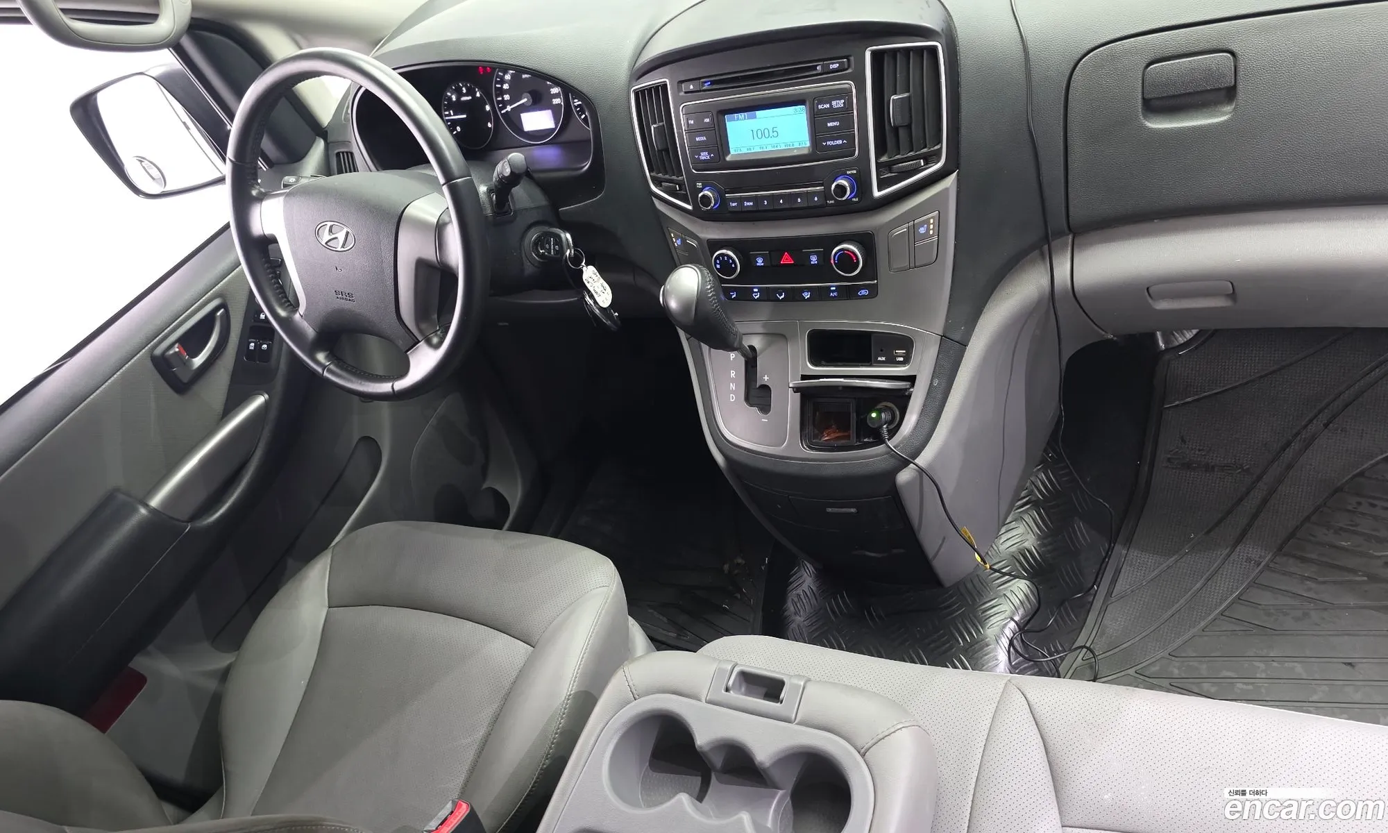 Hyundai Grand Starex 2020 — 14