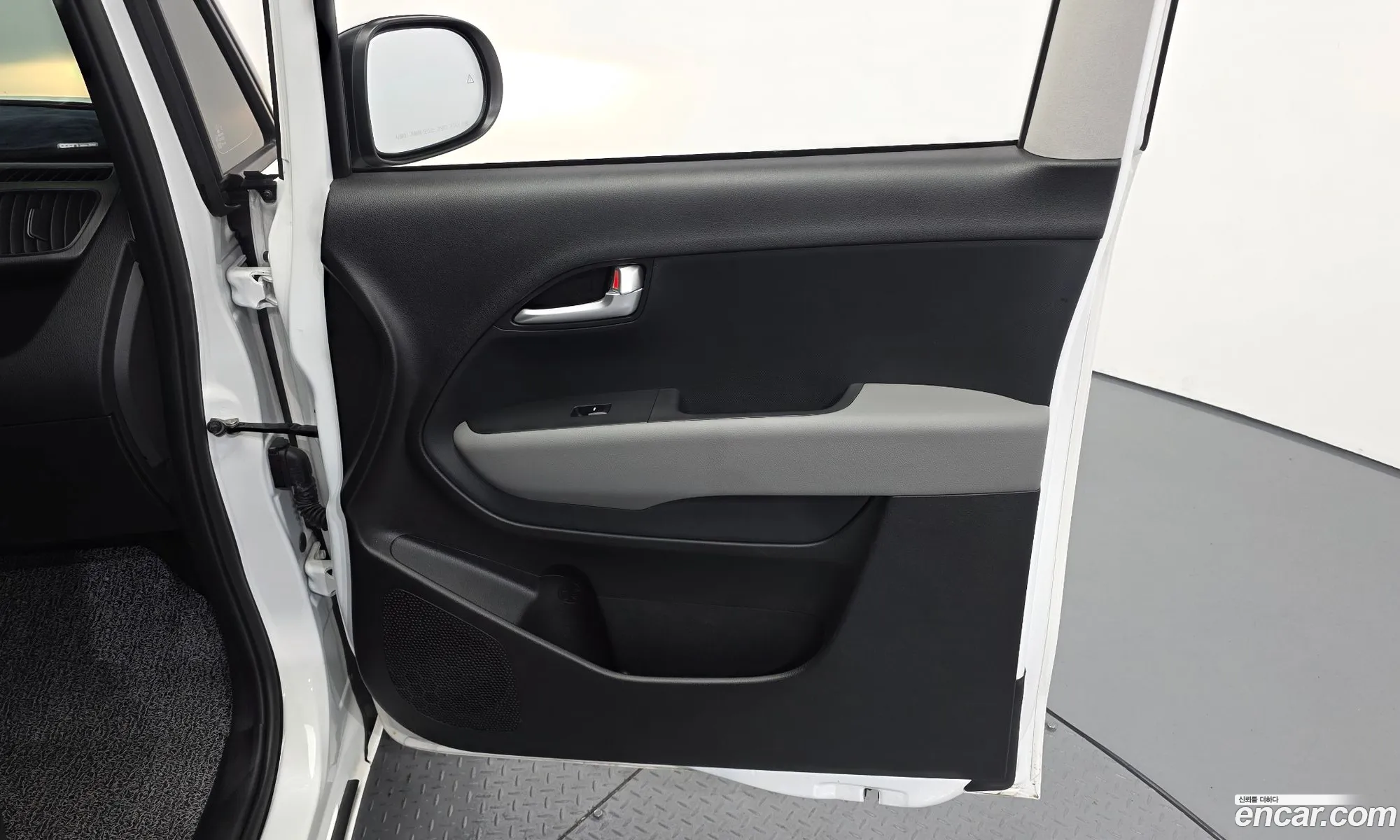 Kia Kia Ray 2025 KNACH811BTT452289 — 30