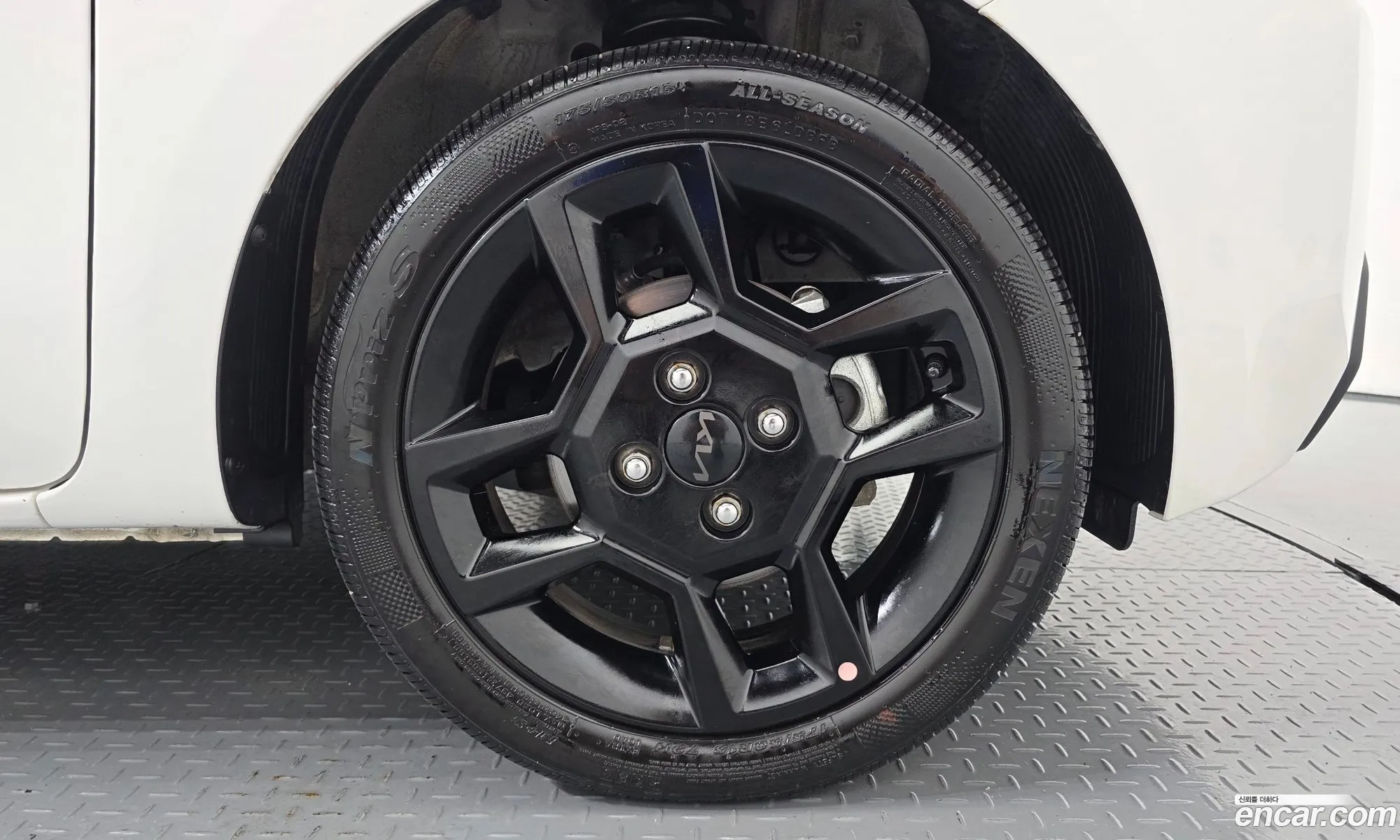 Kia Kia Ray 2025 KNACH811BTT452289 — 3