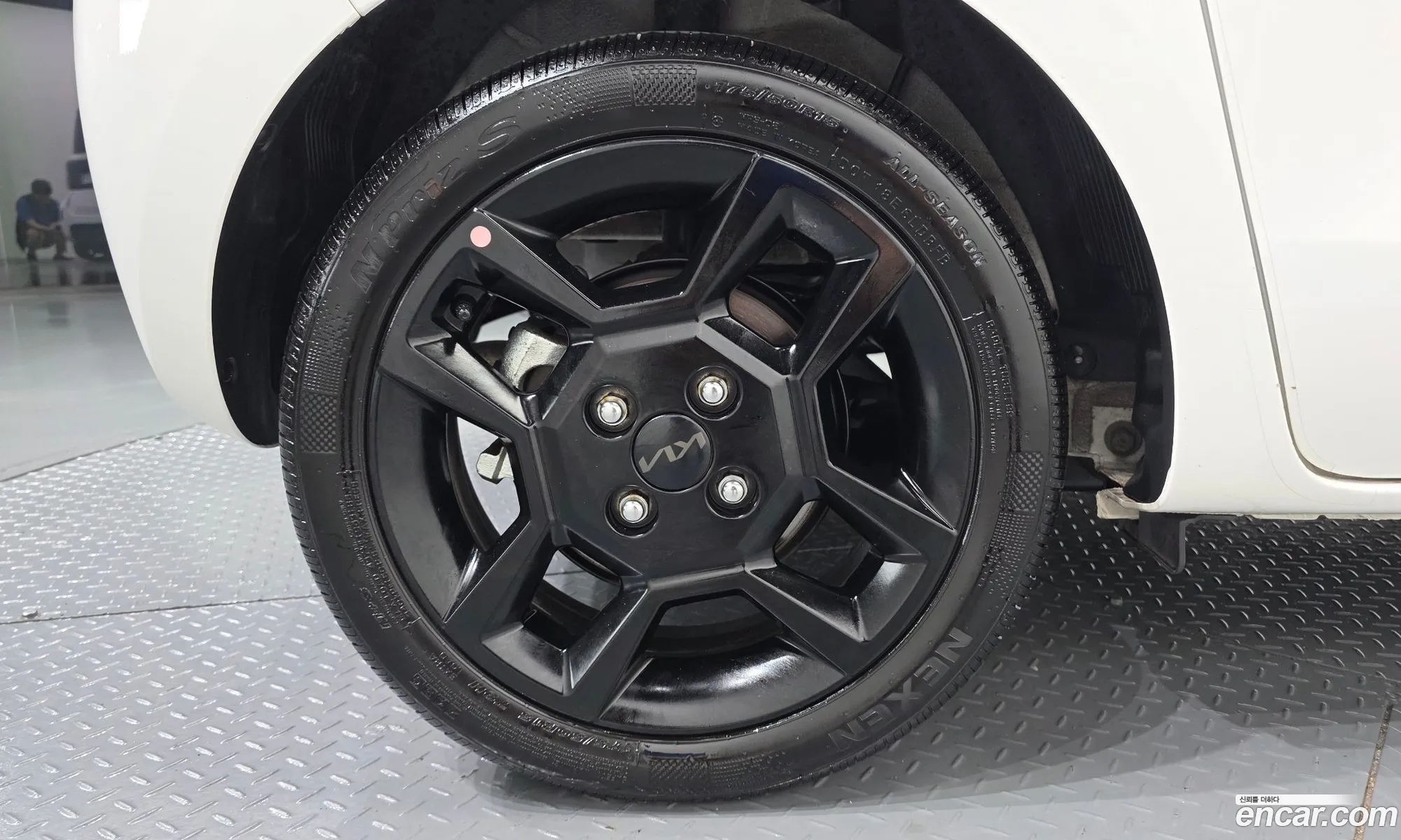 Kia Kia Ray 2025 KNACH811BTT452289 — 25