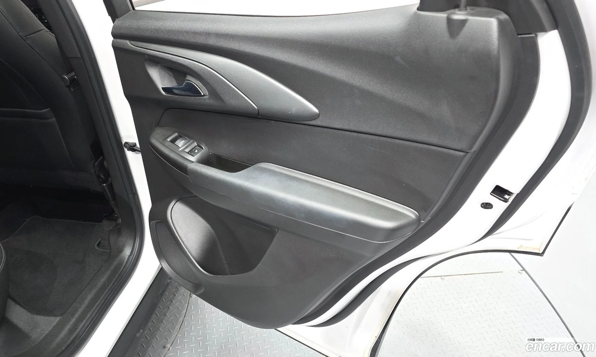 Chevrolet (GM Daewoo) Trailblazer 2021 — 27