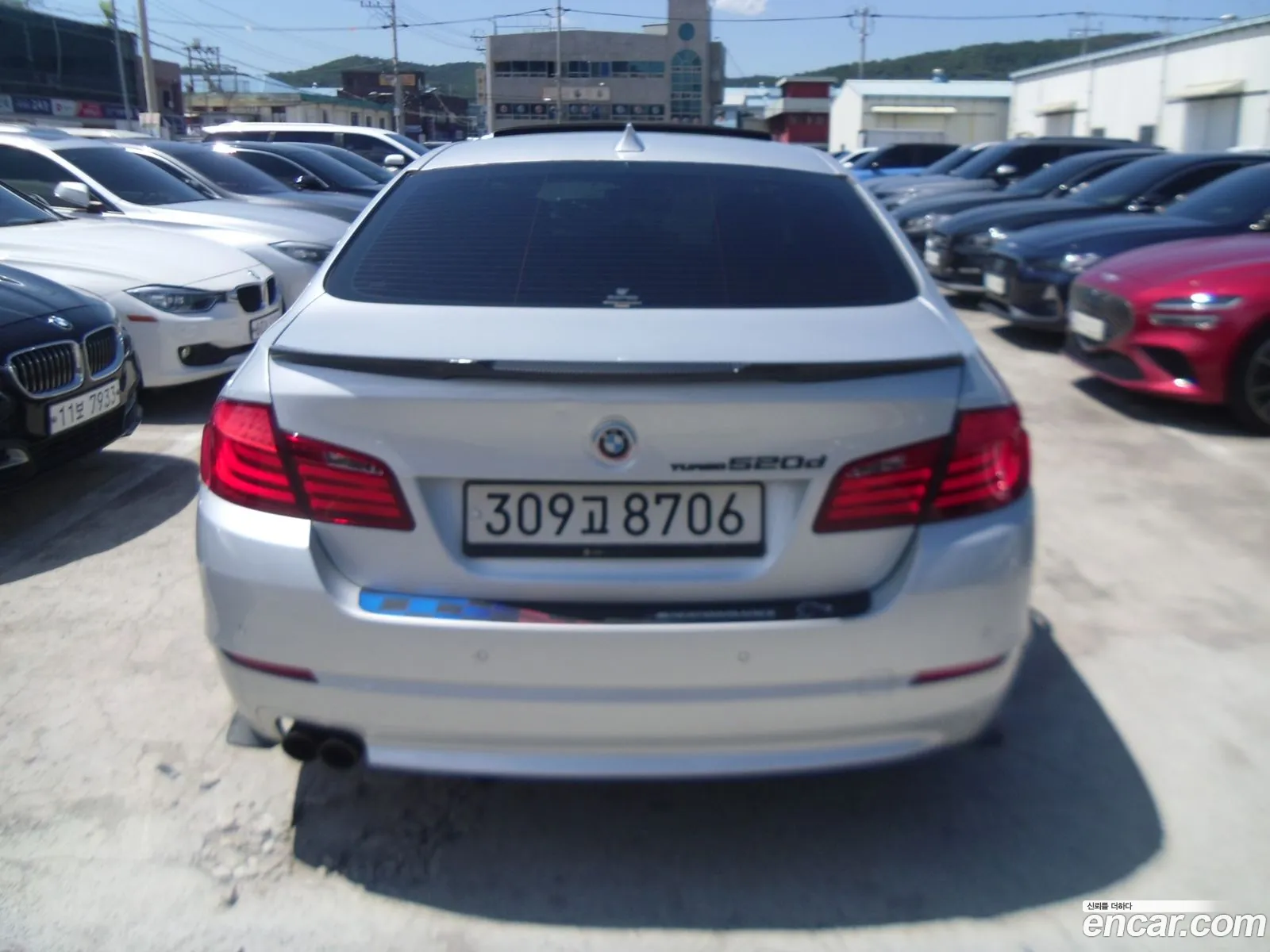 BMW 5 Series 2012 — 17