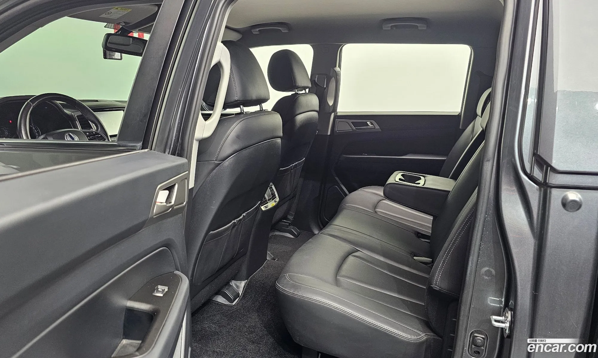 KG Mobility (SsangYong) Rexton Sports 2019 — 9