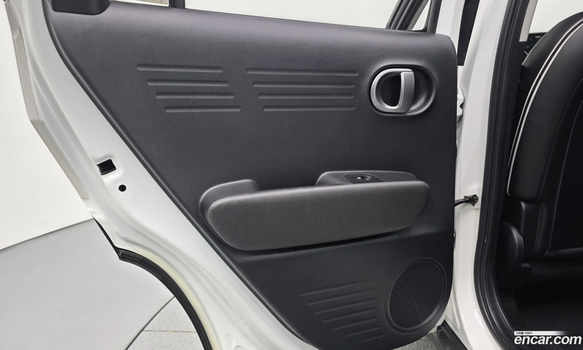Hyundai Casper 2022 — 17