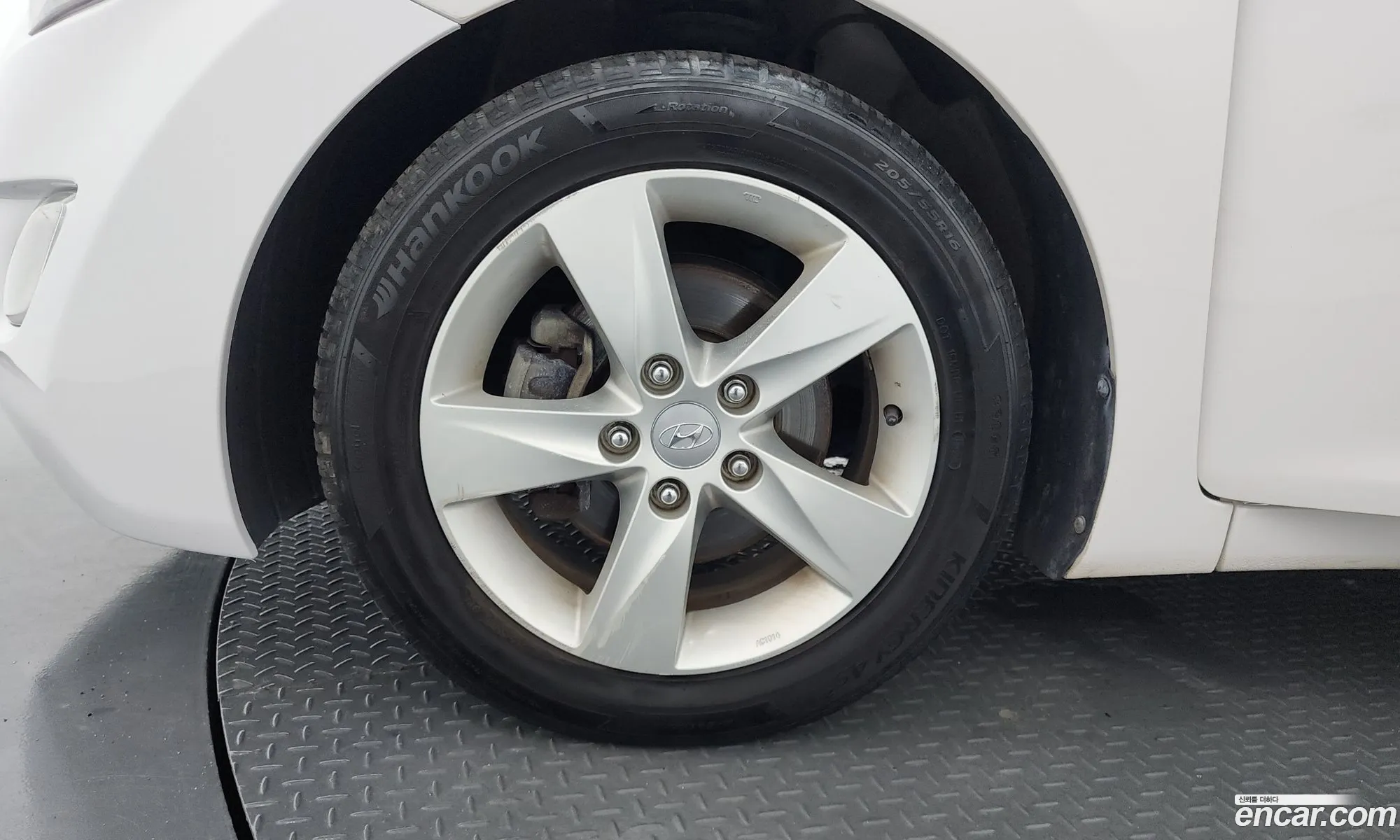 Hyundai Elantra MD 2012 — 9