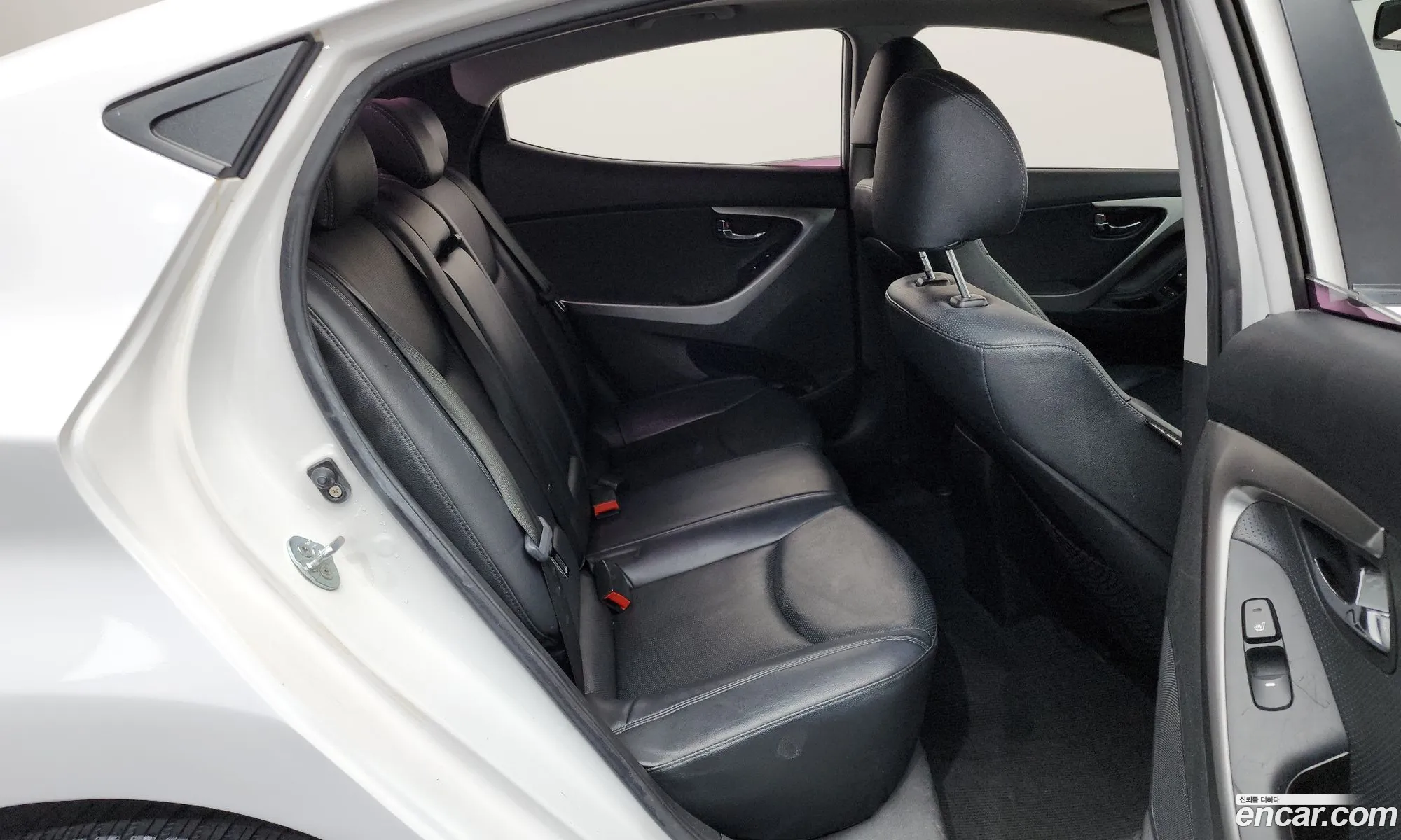 Hyundai Elantra MD 2012 — 13