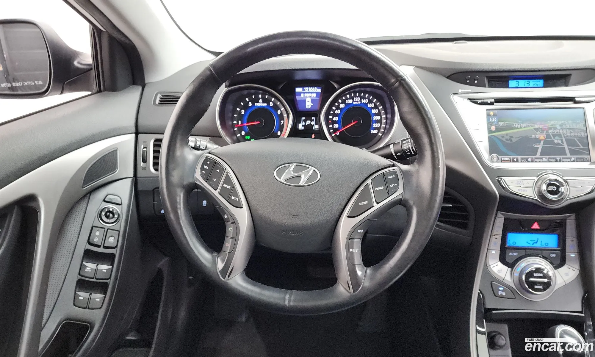 Hyundai Elantra MD 2012 — 29