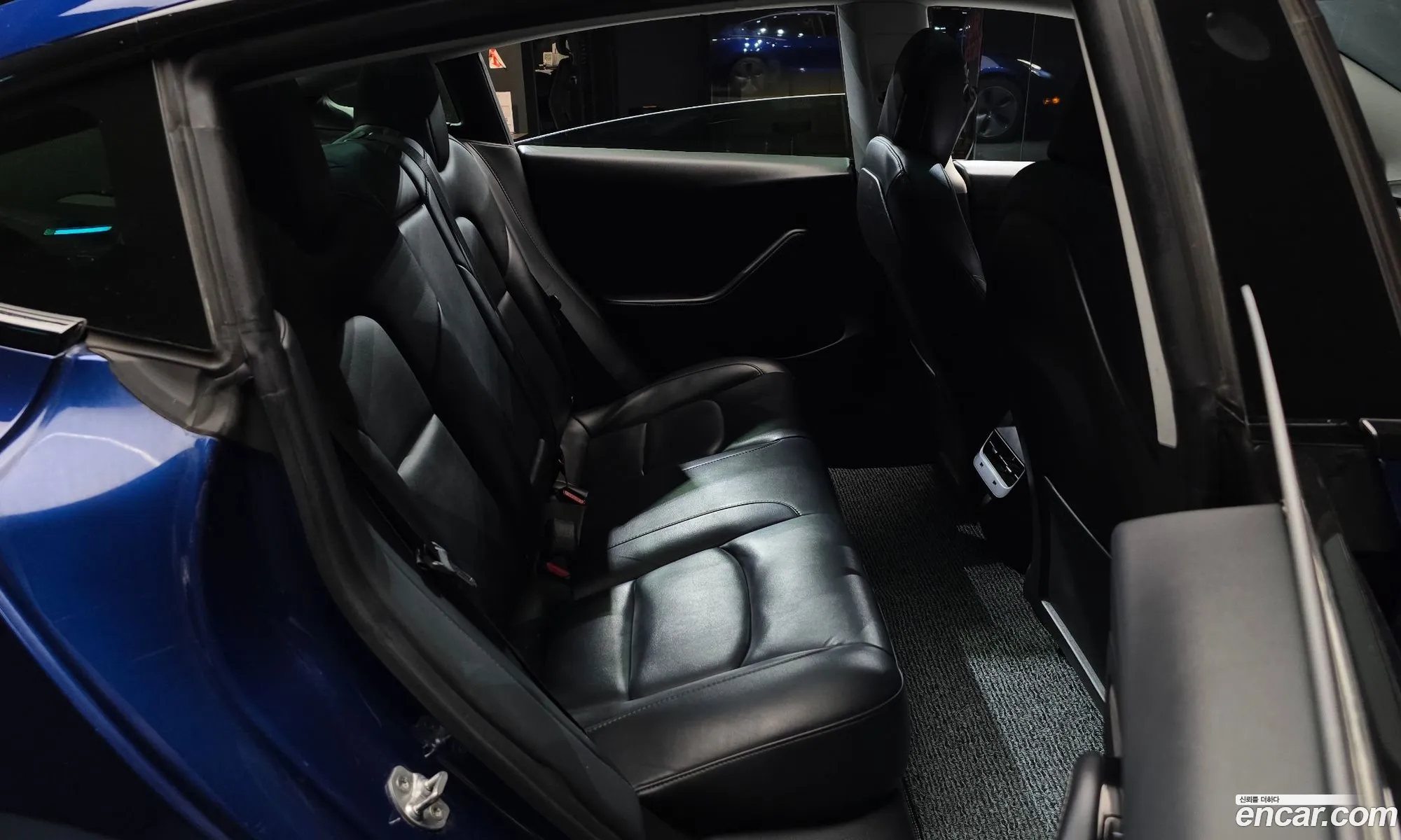 Tesla Model 3 2020 — 18