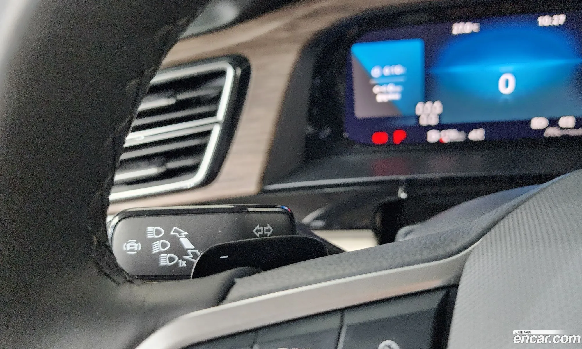 Volkswagen Atlas 2025 1V2FM2CA6SC546185 — 32