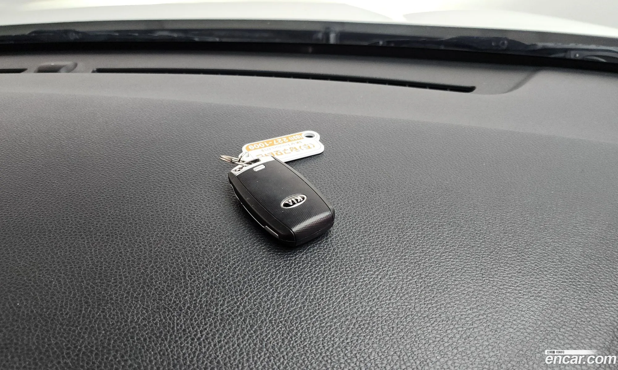 Kia Stonic 2018 KNADE815GJS121585 — 22