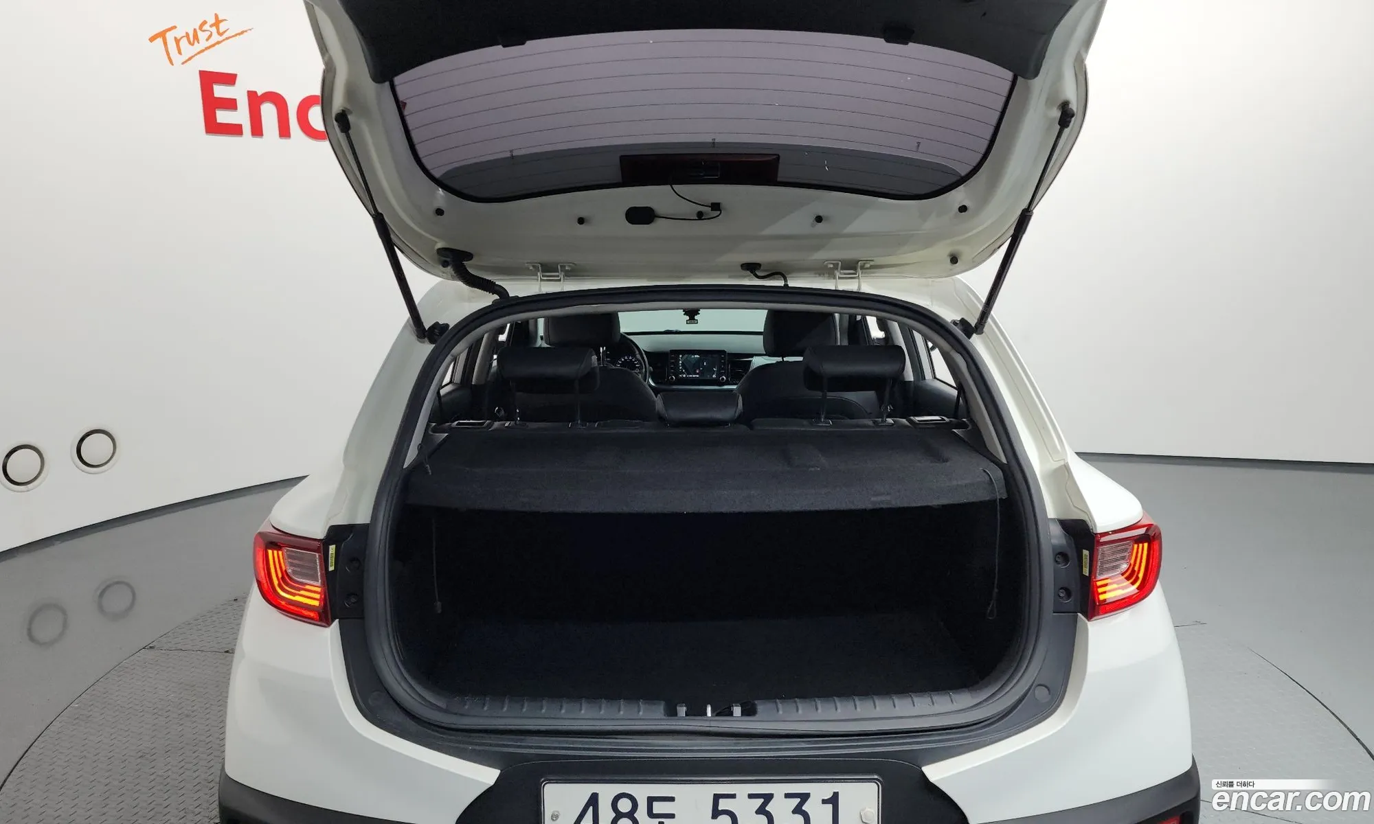 Kia Stonic 2018 KNADE815GJS121585 — 27