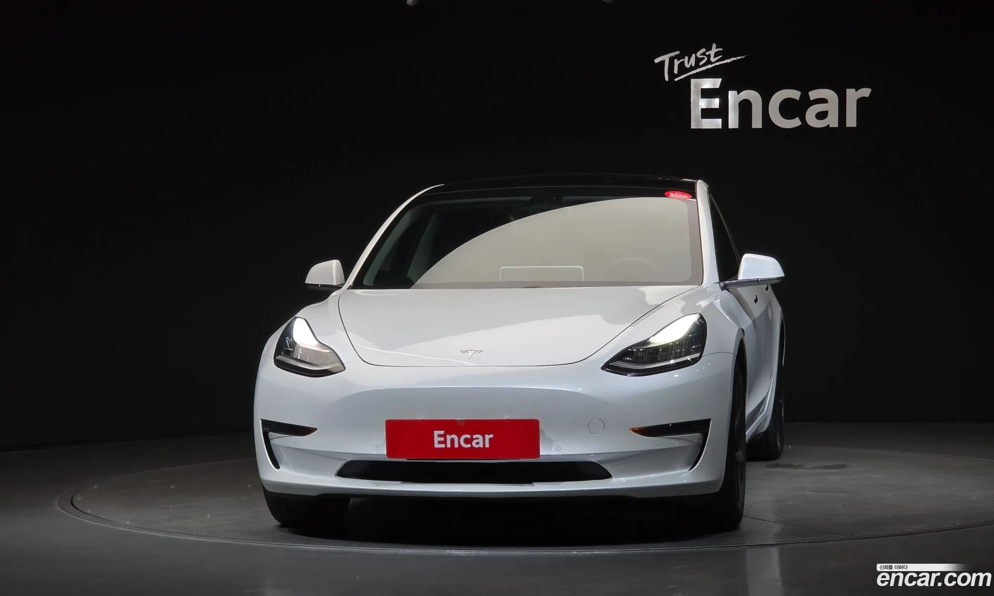 Tesla Model 3 2020 — 28