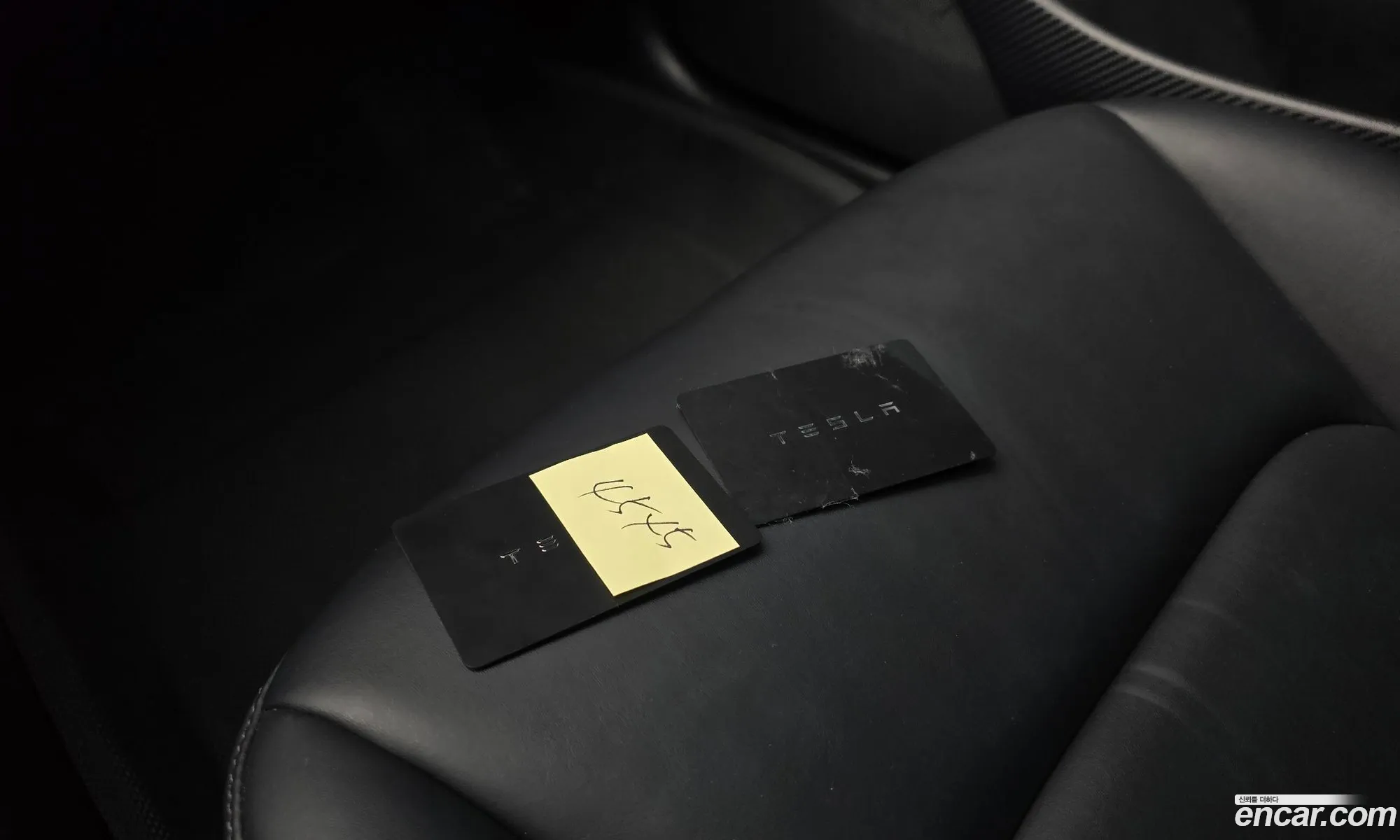 Tesla Model 3 2020 — 25