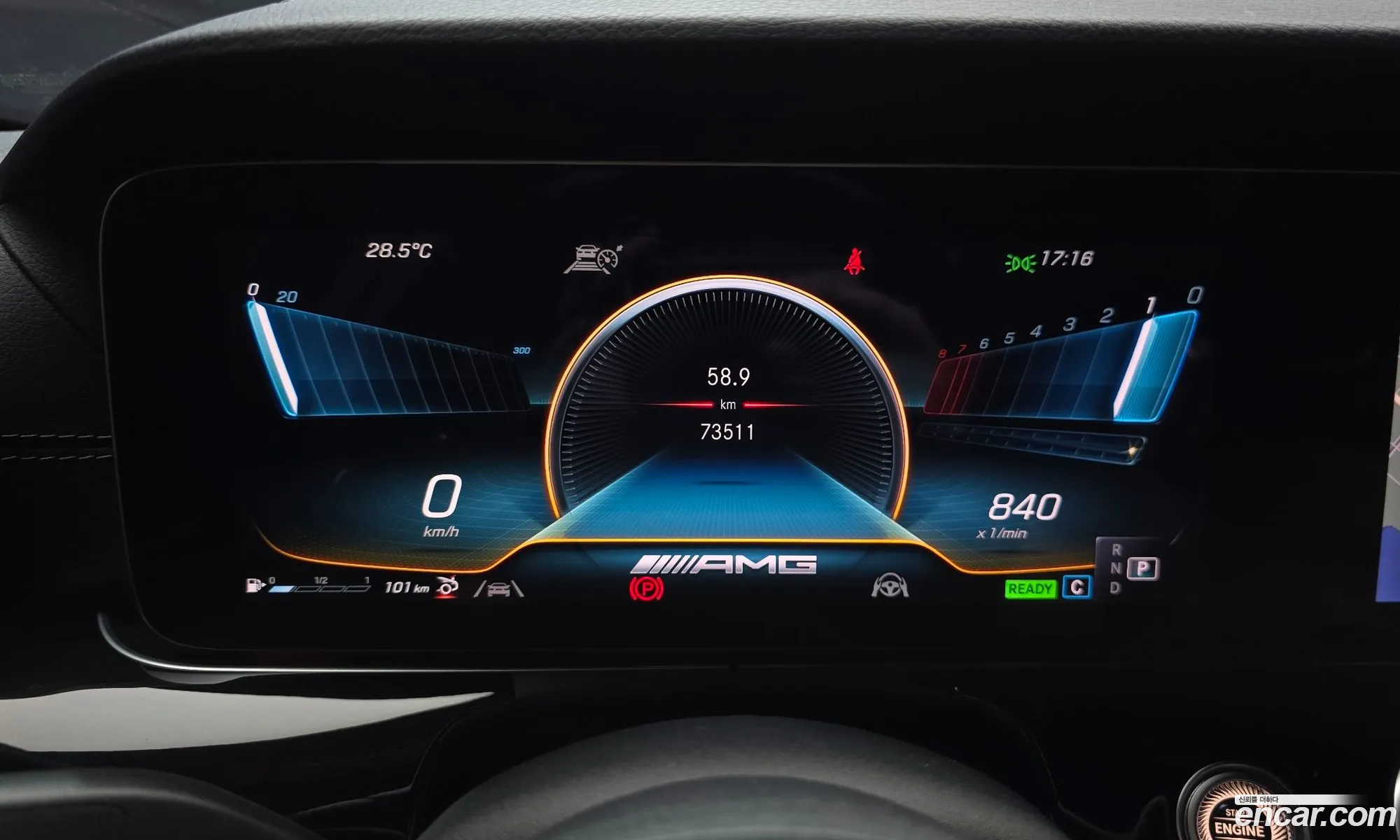 Mercedes-Benz AMG GT 2021 — 17