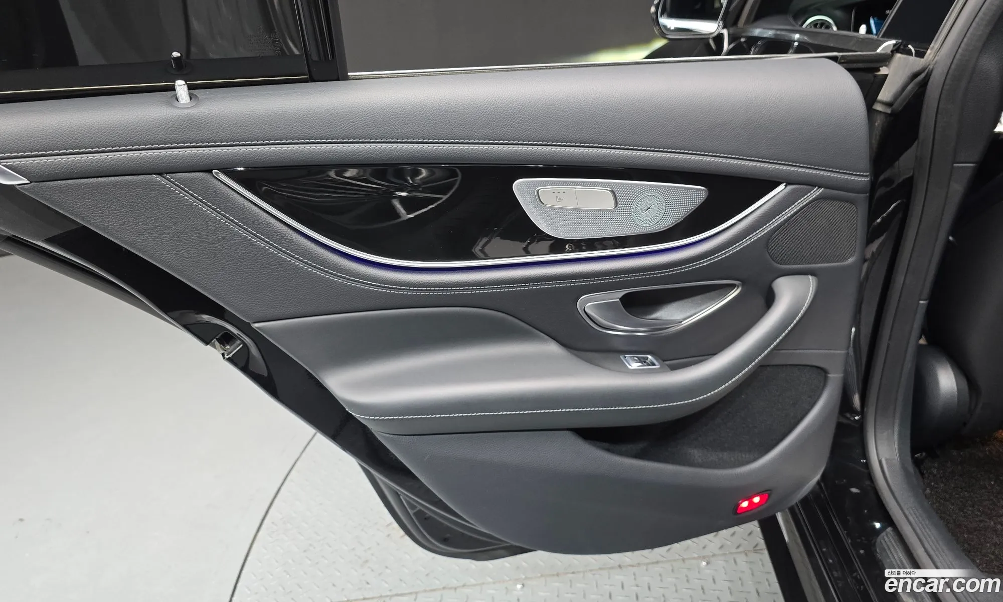 Mercedes-Benz AMG GT 2021 — 25