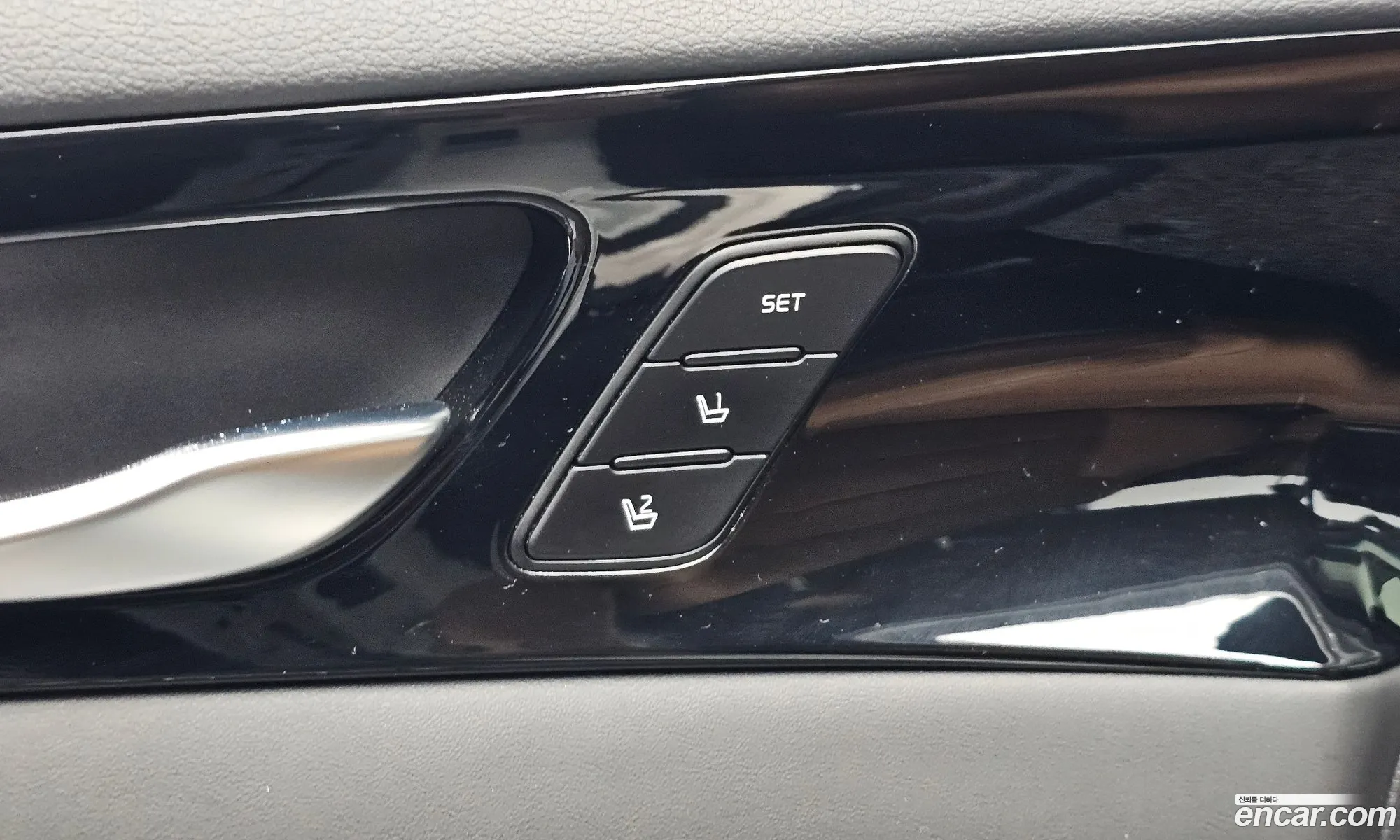 Kia K7 Premier 2020 KNALC41BBLA223583 — 10