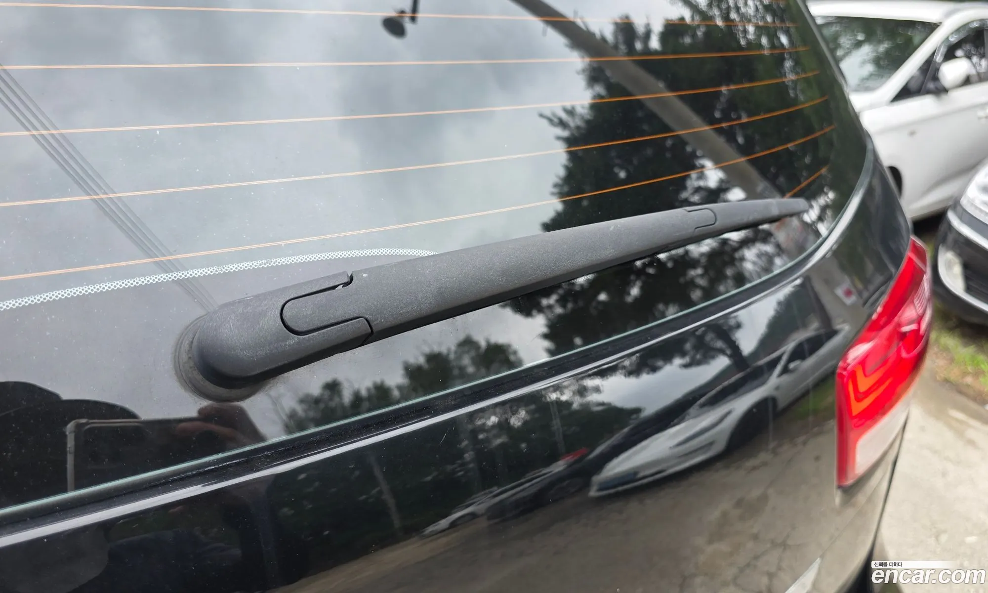 Kia Carnival 2017 KNAMC81ABJS368974 — 10