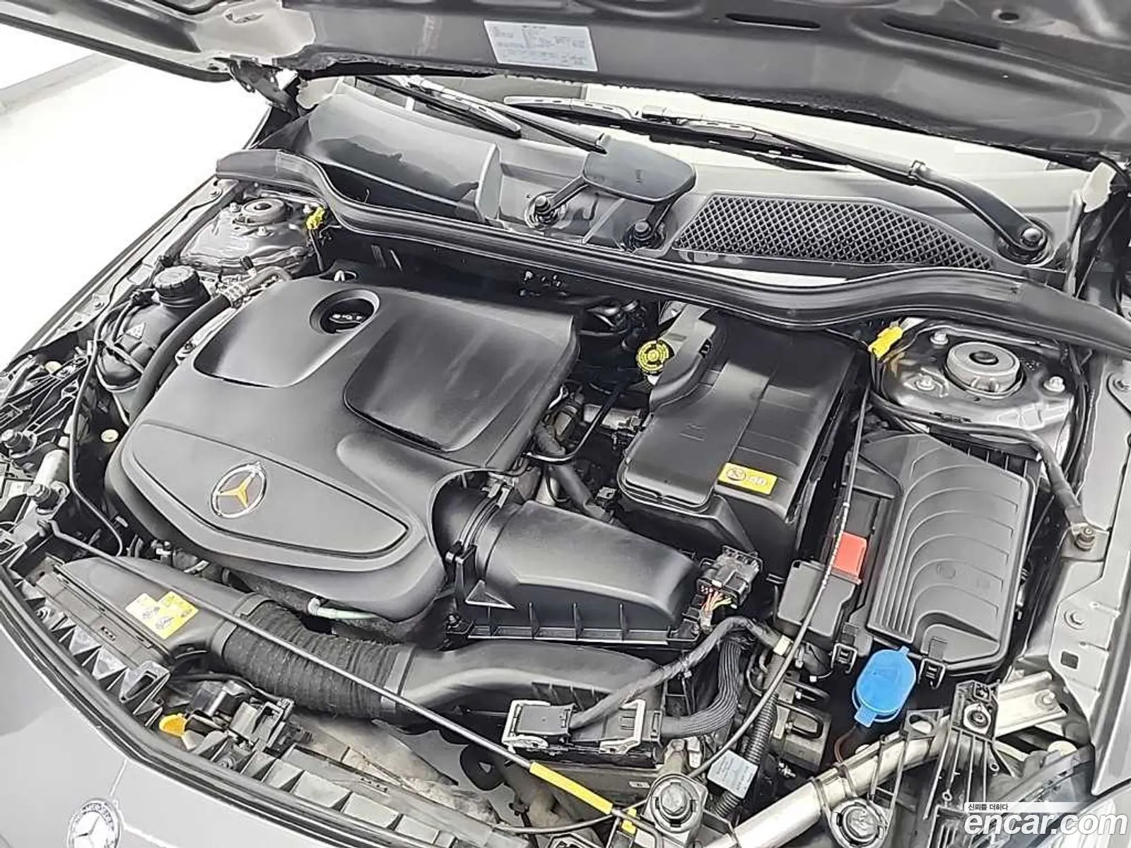 Mercedes-Benz A-Class W176 2016 — 12