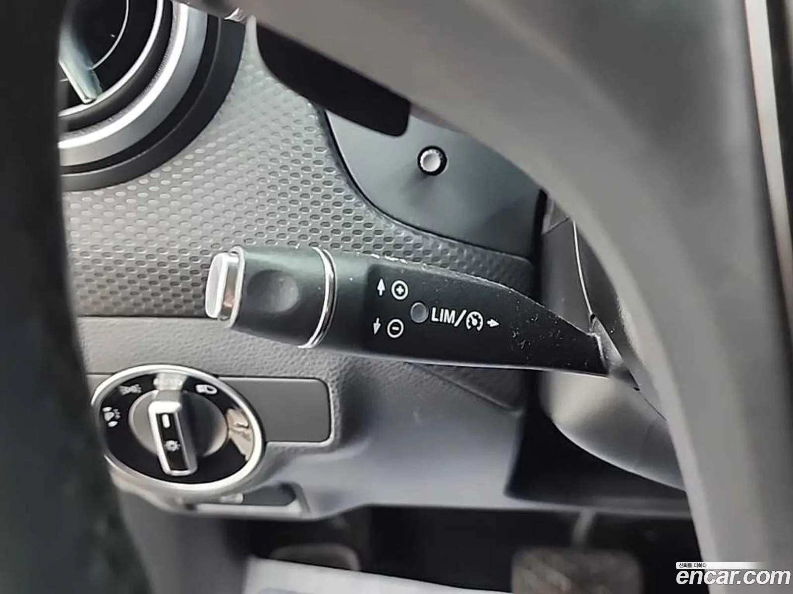 Mercedes-Benz A-Class W176 2016 — 14