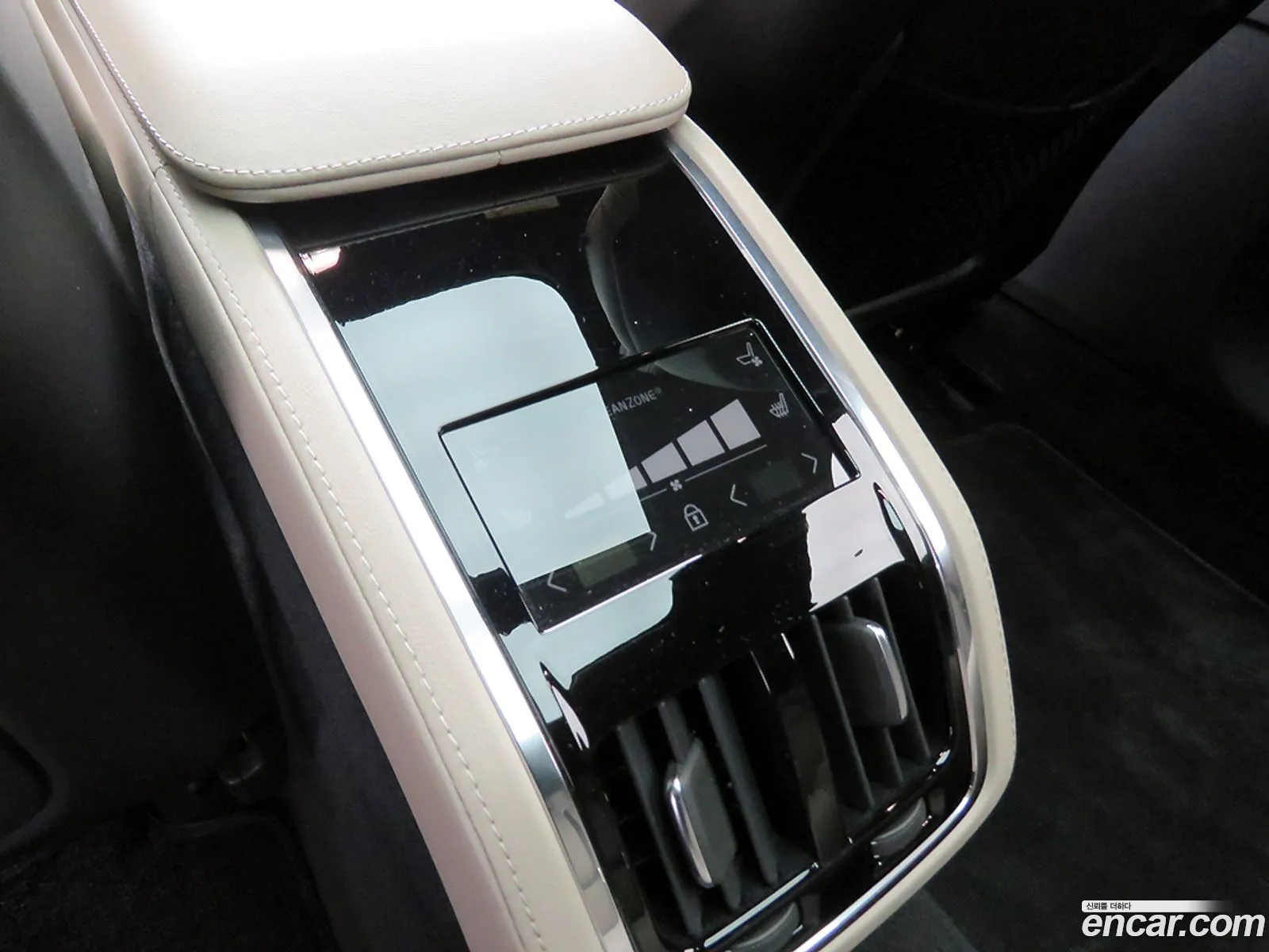 Volvo S90 2026 — 18
