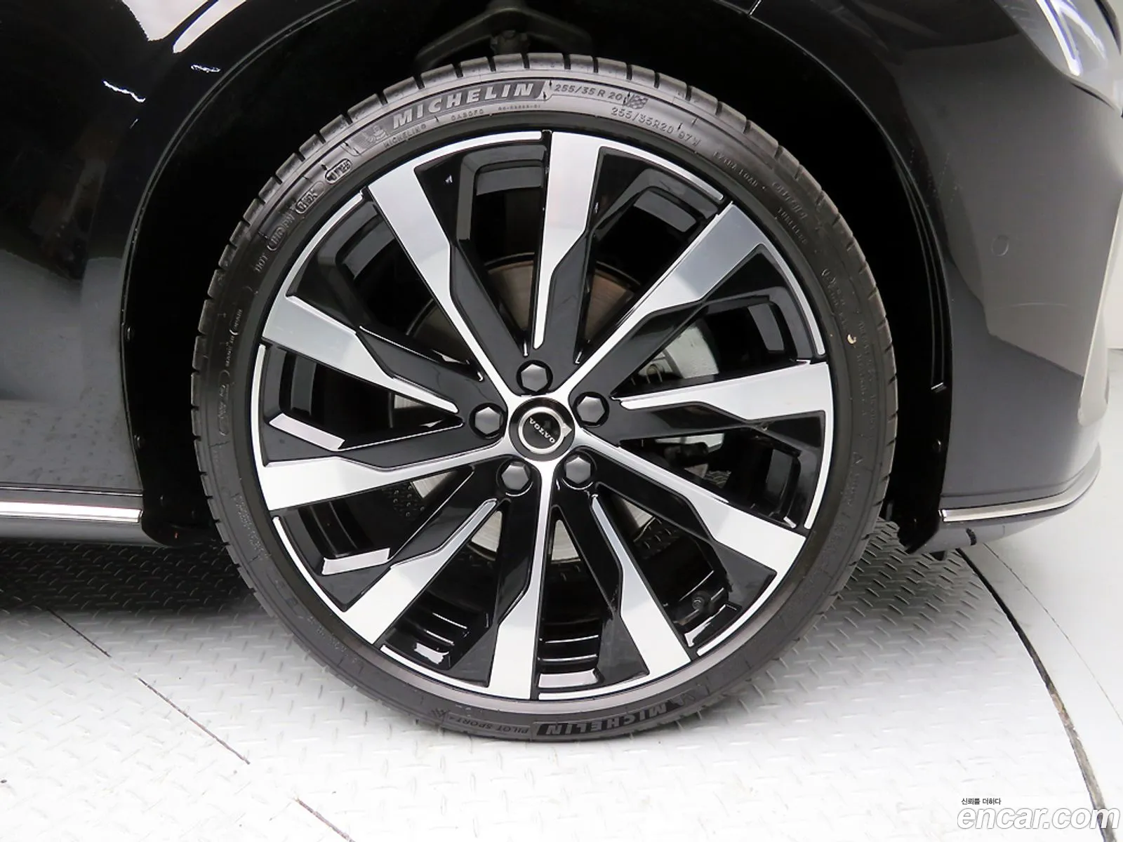 Volvo S90 2026 — 14